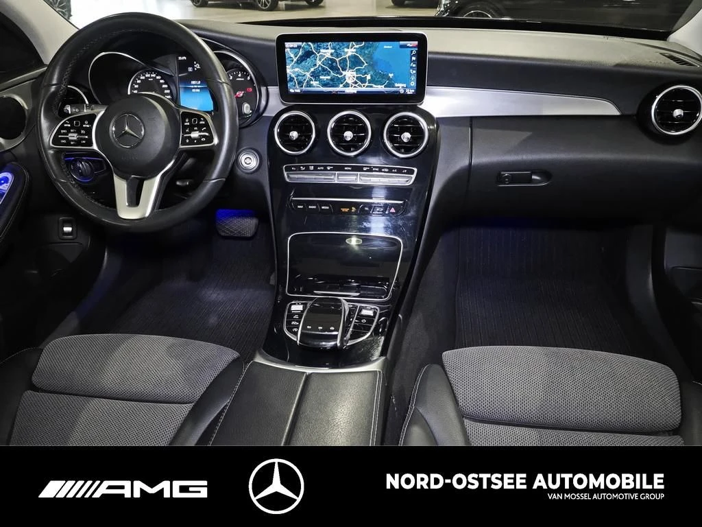 Mercedes-Benz C-Klasse 200 AVANTGARDE SD MULTIBEAM 9G COMAND SITZHZG AVANTGARDE