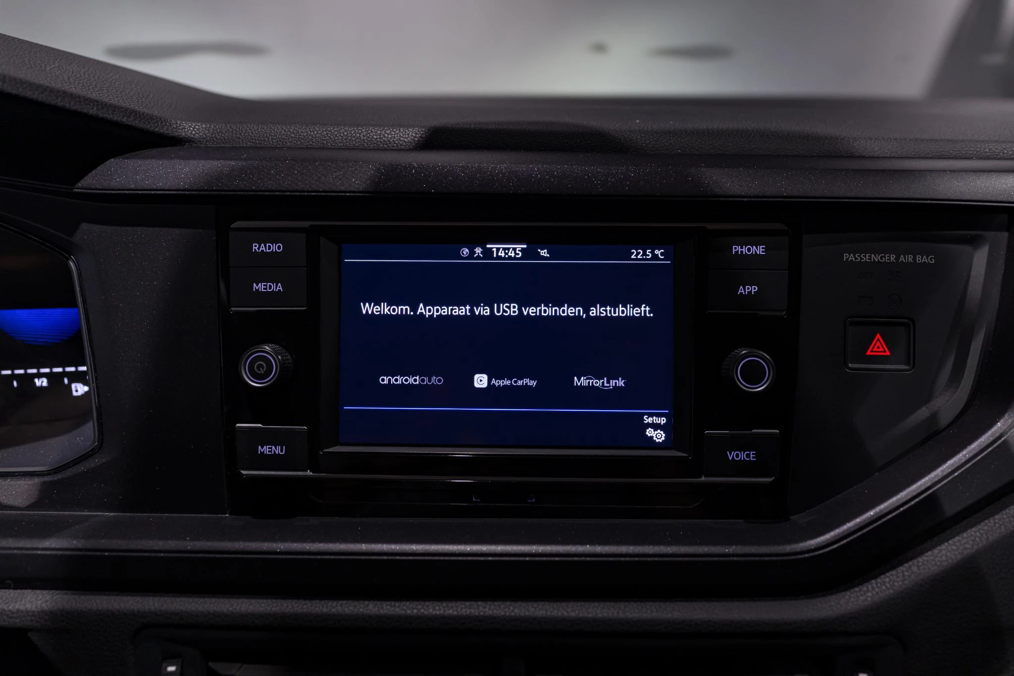 Volkswagen-Taigo-image-12