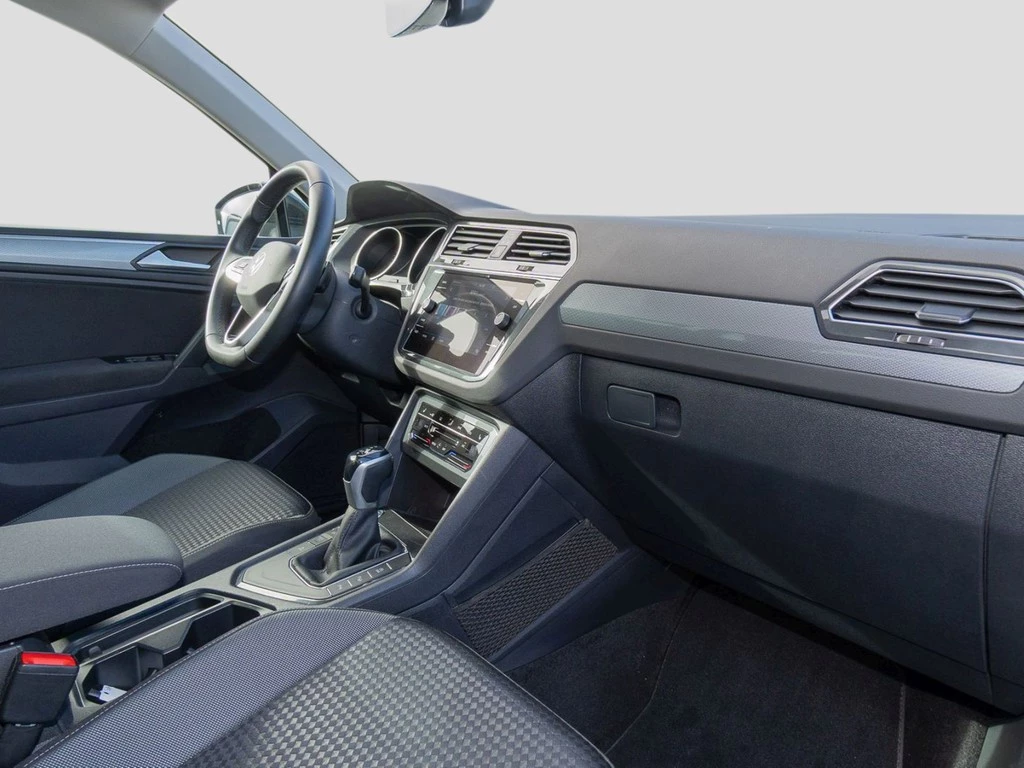 Volkswagen Tiguan 2.0 TDI DSG Active Navi, AHK, ZGV