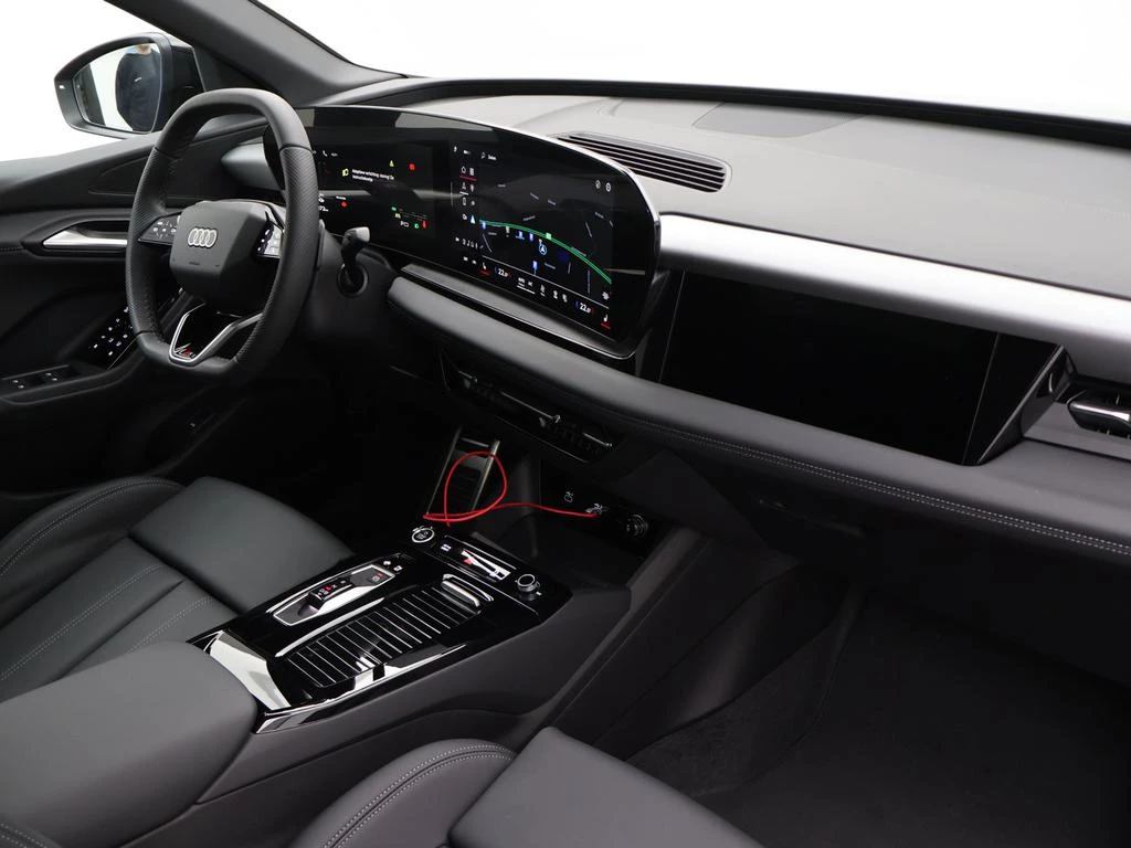 Audi Q6 e-tron Sportback Audi Q6 Sportback Corporate S Performance 306PK *DEMO*