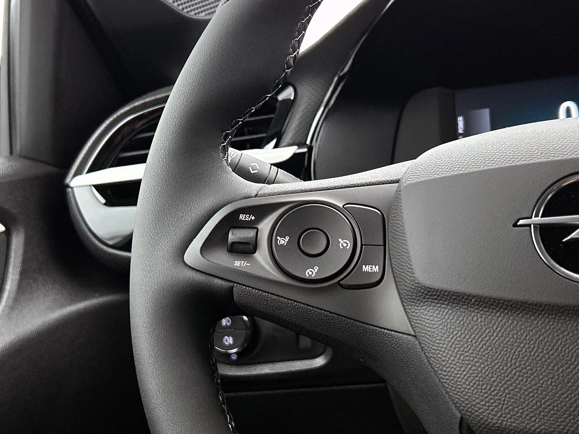 Opel-Corsa-image-5
