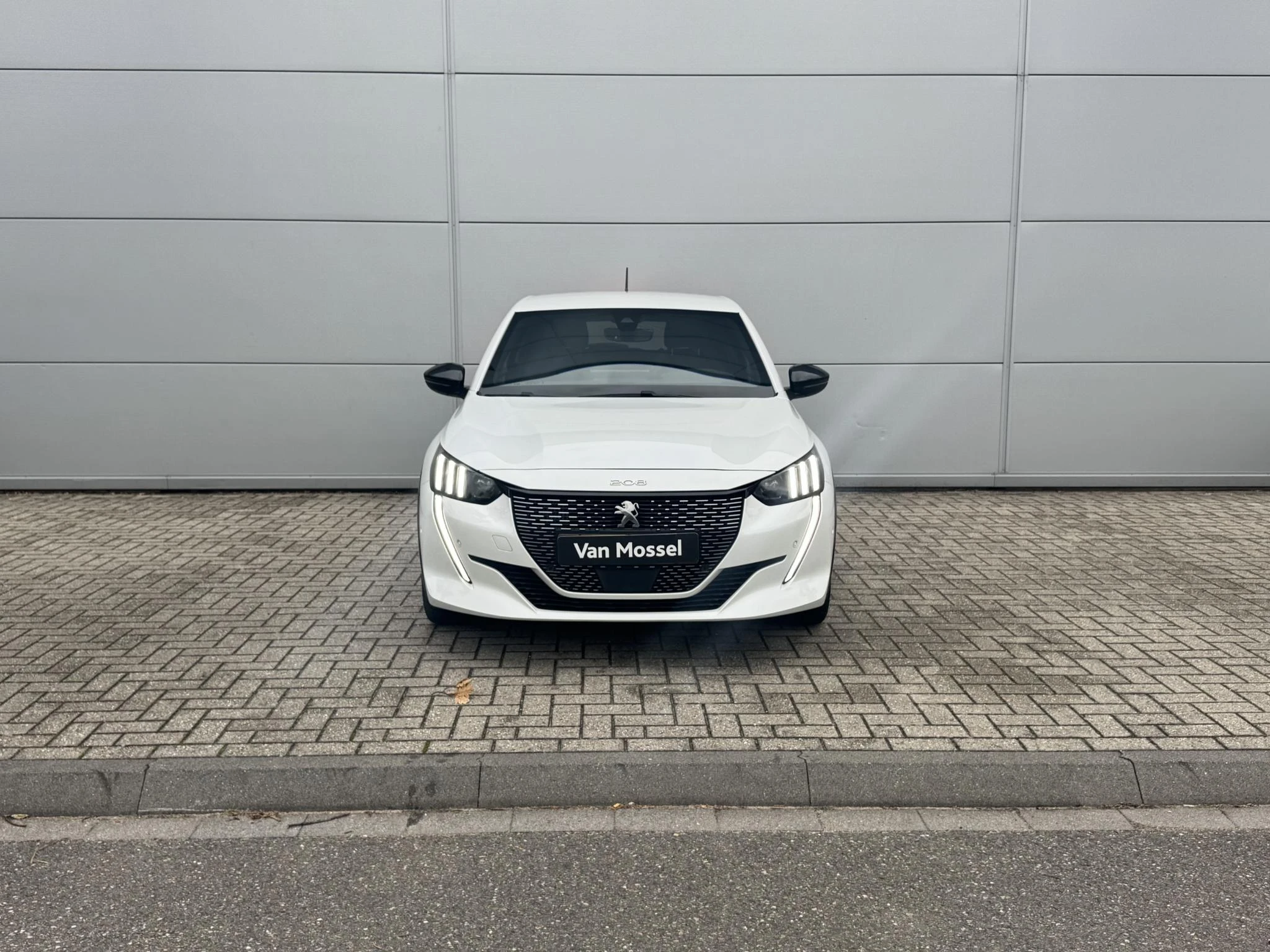 Peugeot-208-image-8