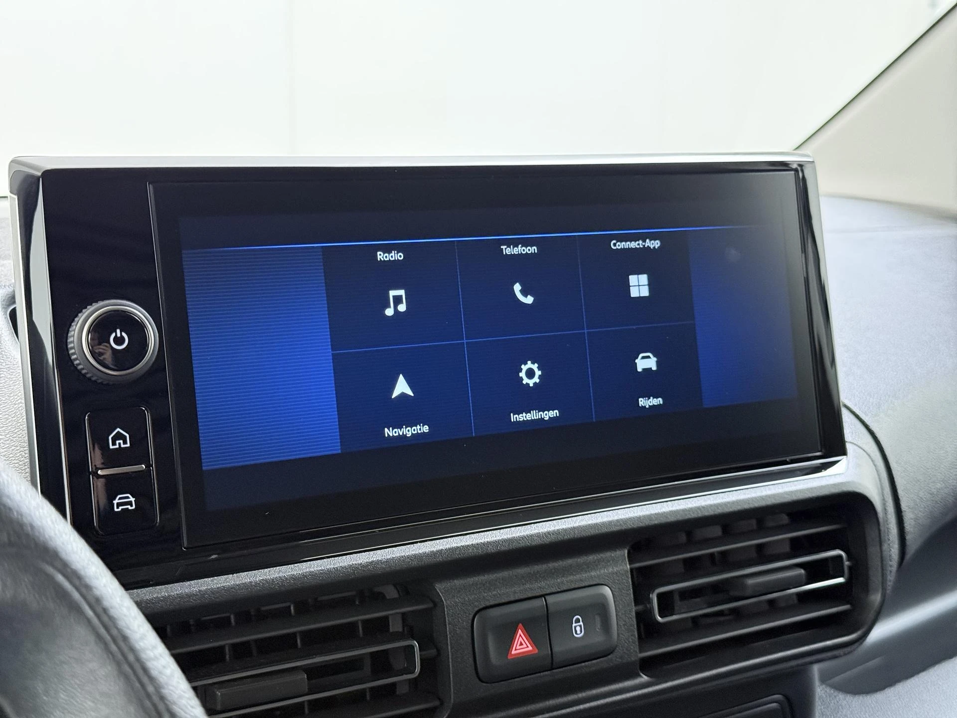 Opel-Combo-e-image-22