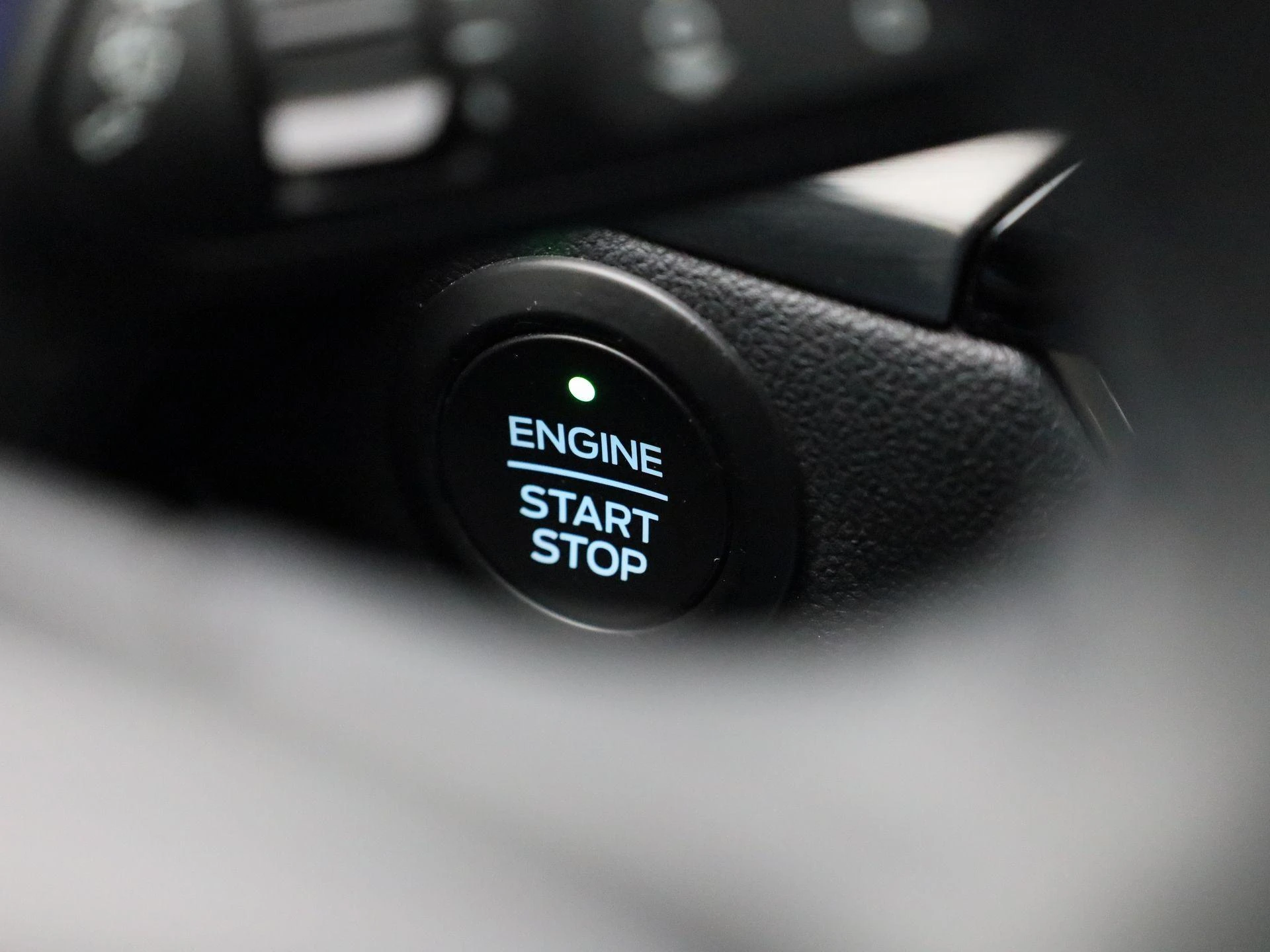 Ford-Kuga-image-27