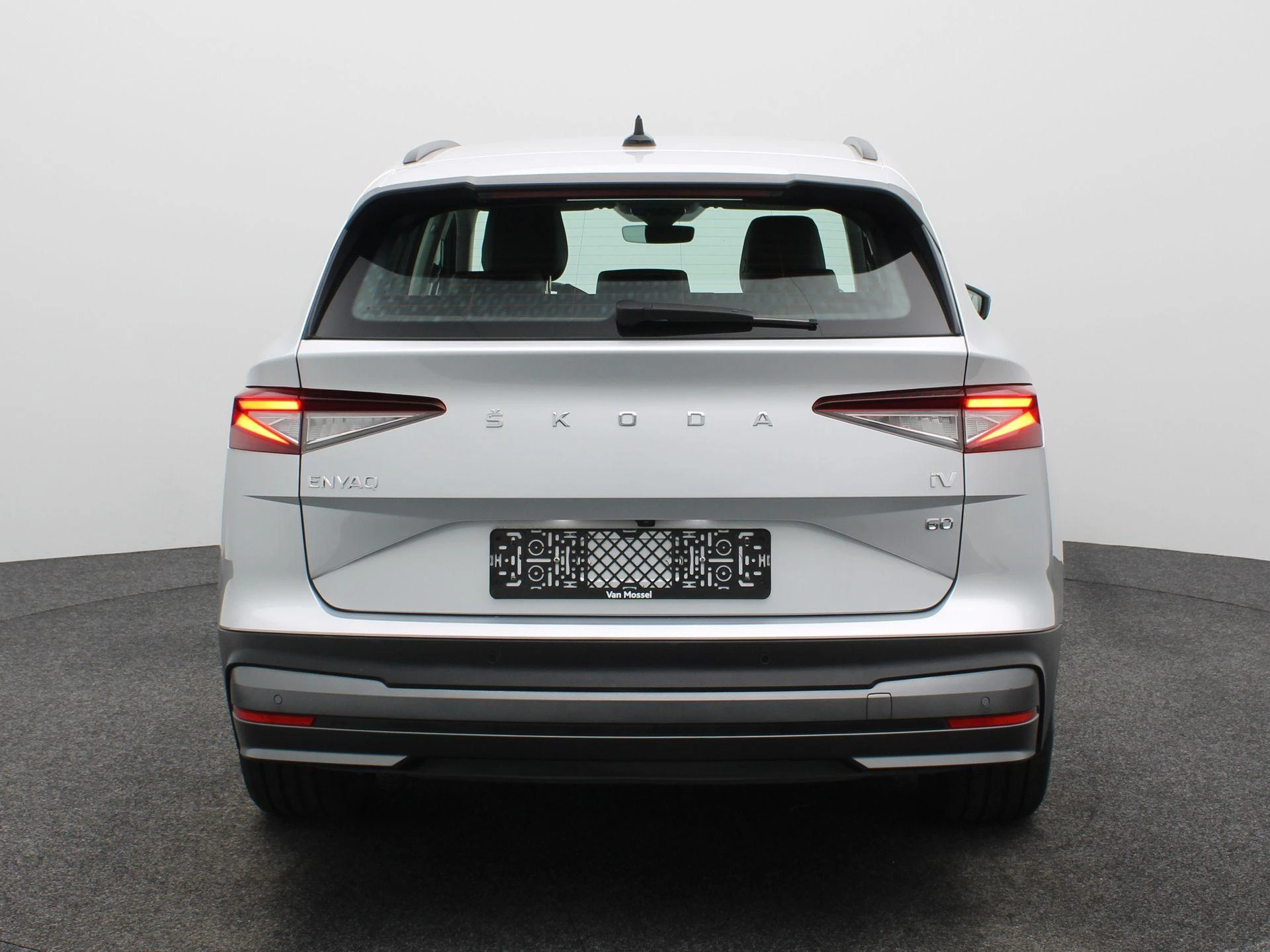 Škoda-Enyaq iV-image-4
