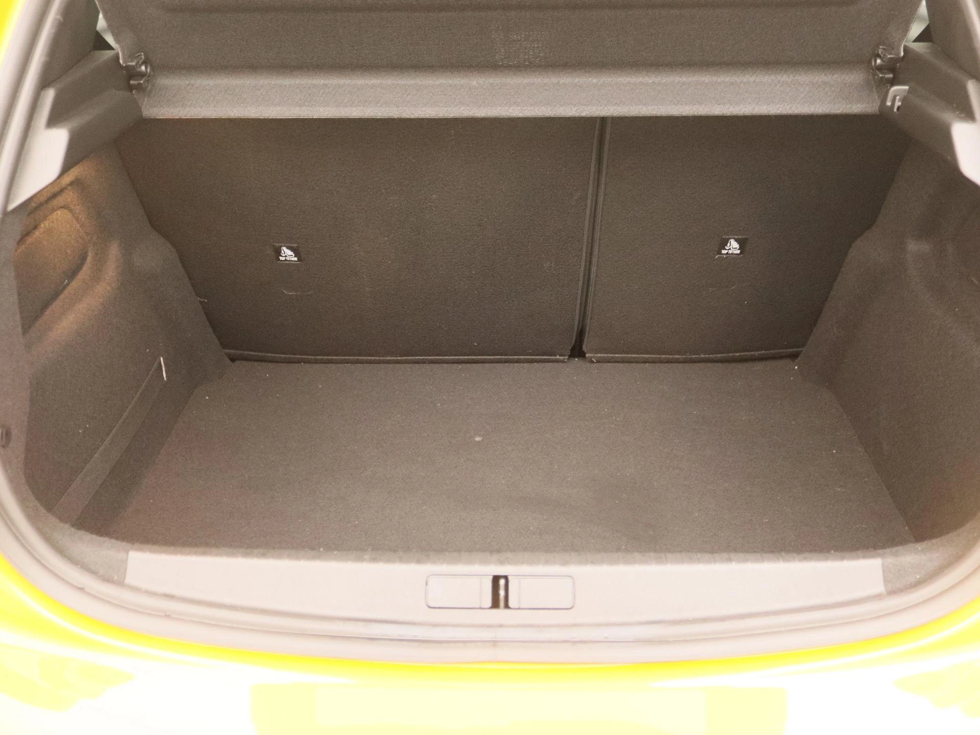 Peugeot-208-image-14