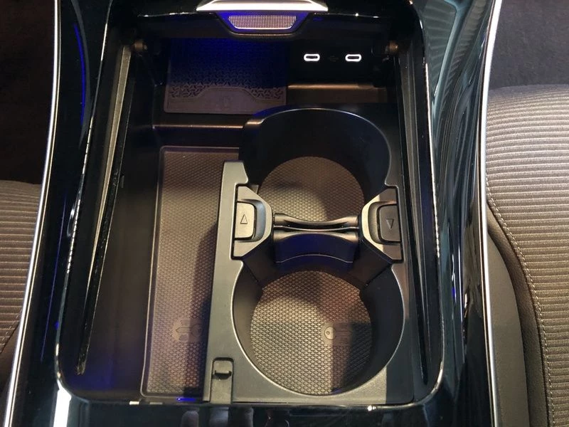 Mercedes-Benz C-Klasse 200 d AVANTGARDE ADV.+ KAMERA LED MEMORY TEMPO AVANTGARDE