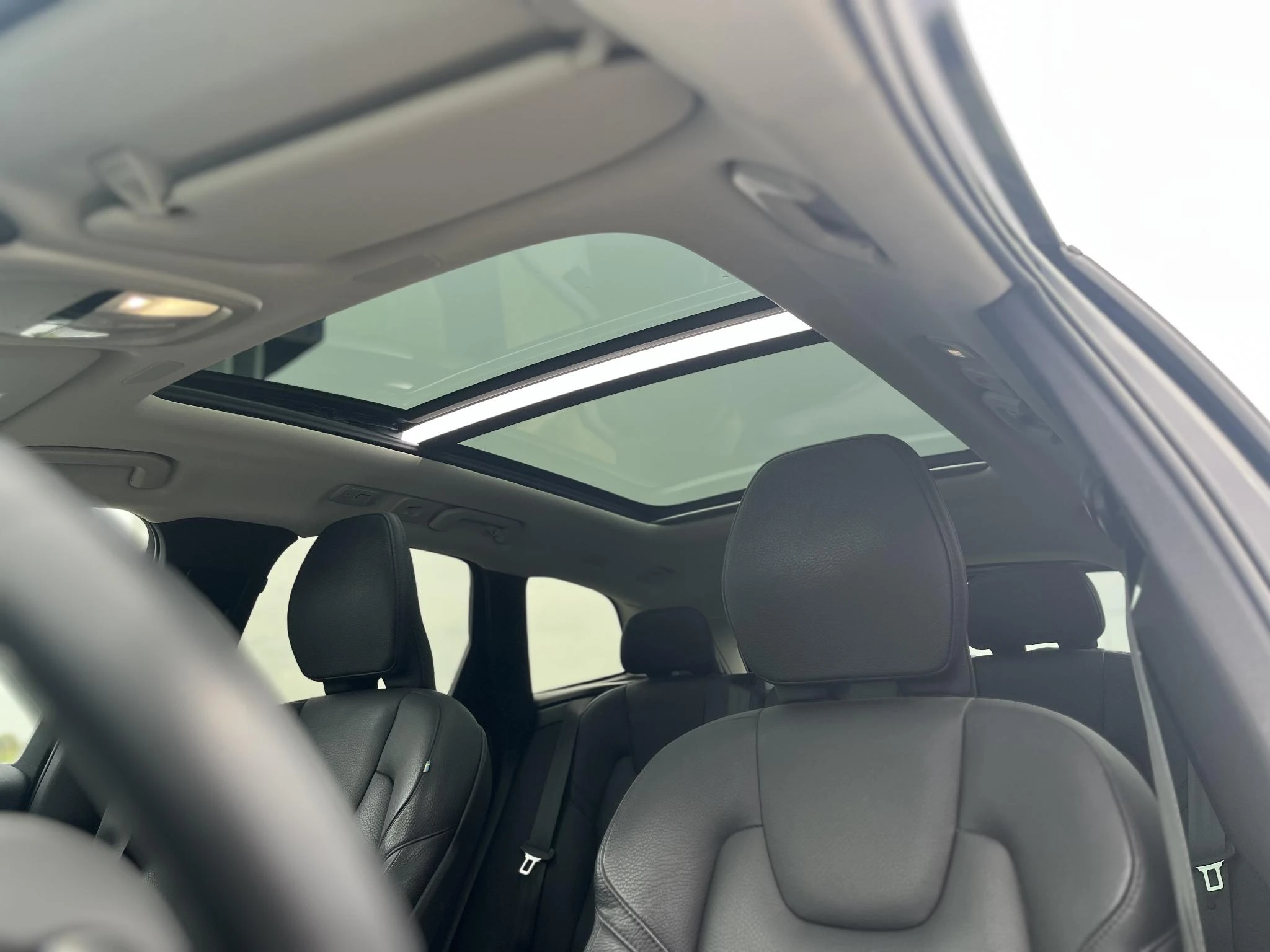 Volvo-XC60-image-14