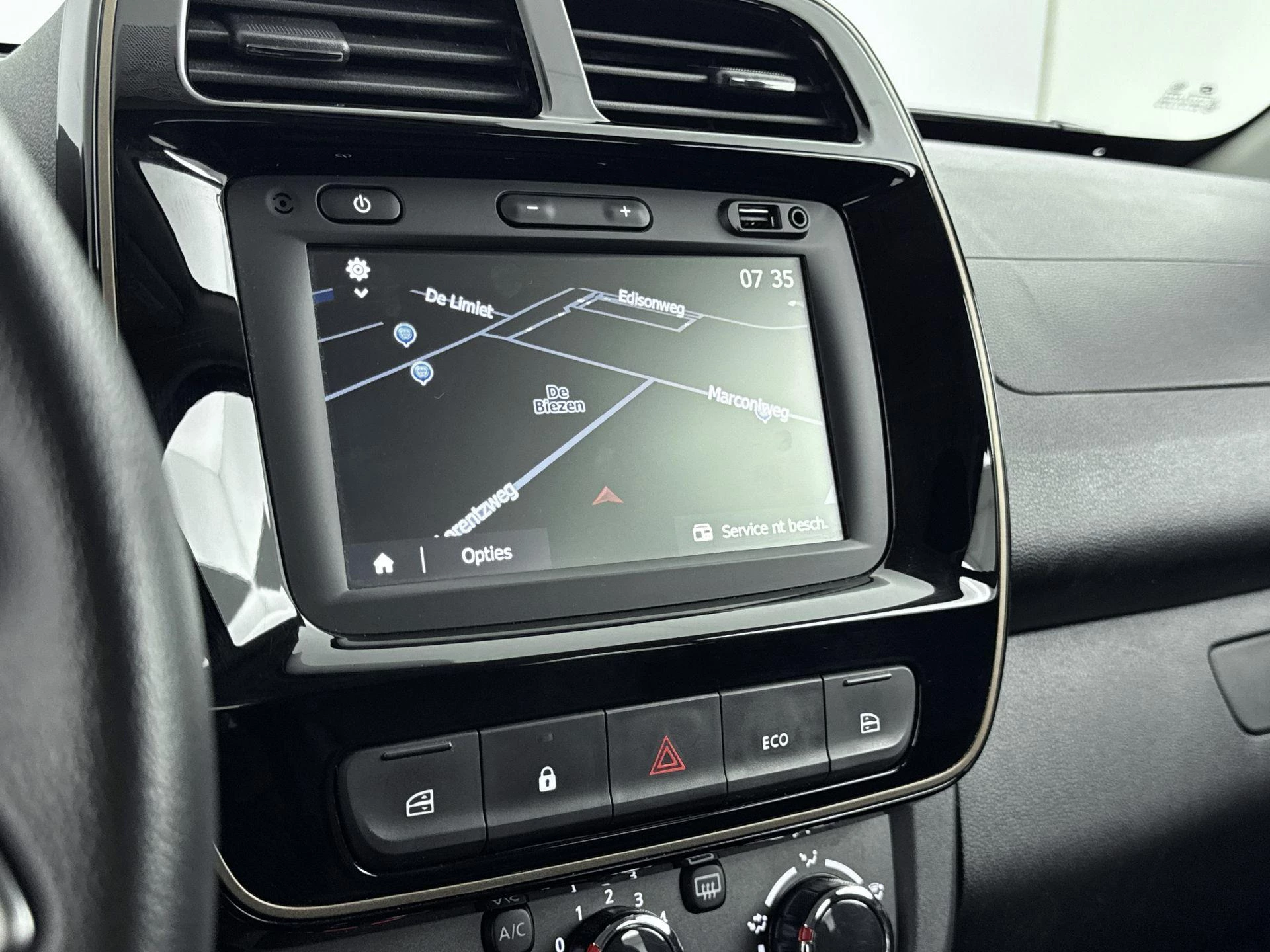 Dacia-Spring-image-22