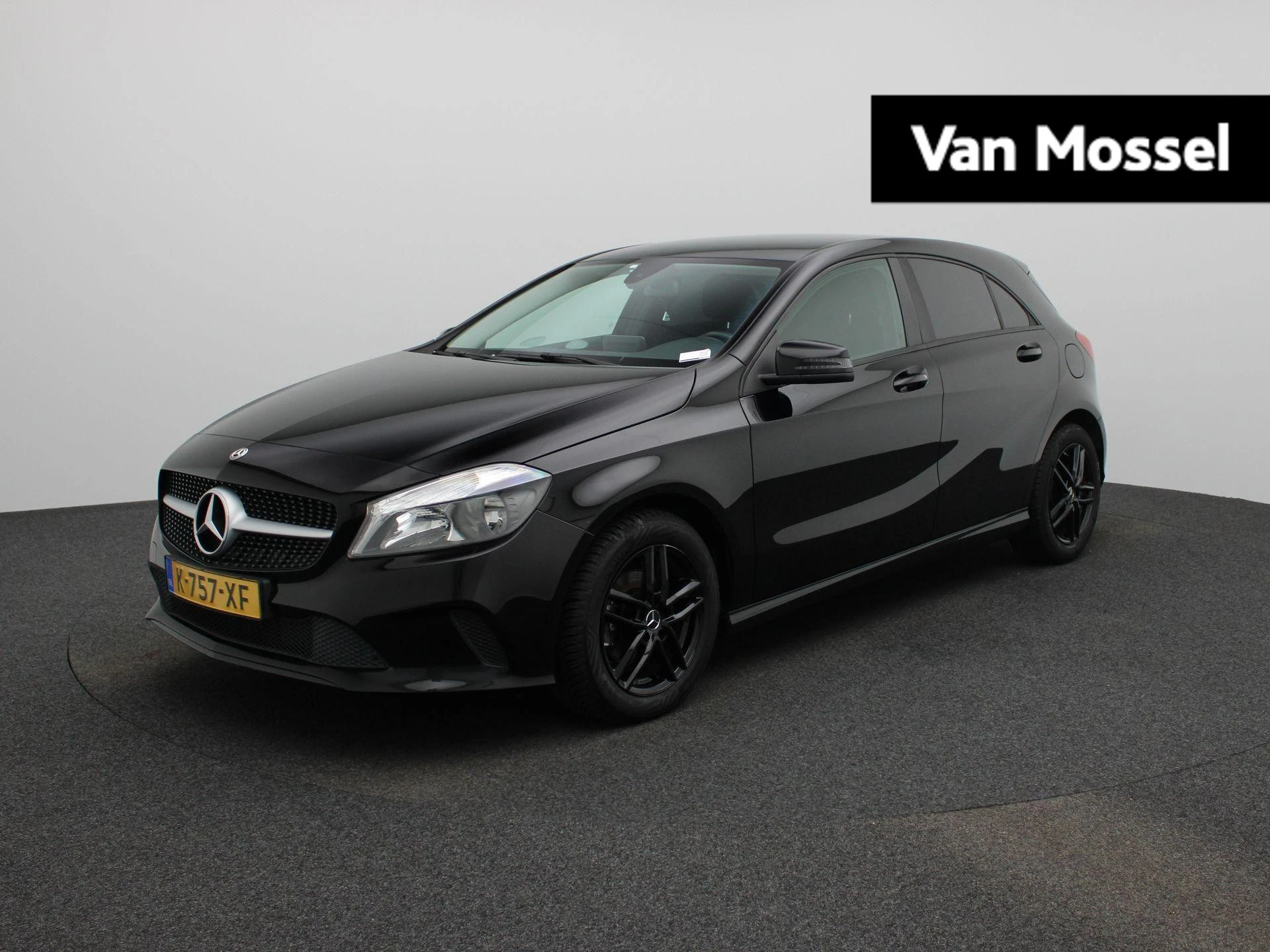 Mercedes-Benz-A-Klasse-image-0