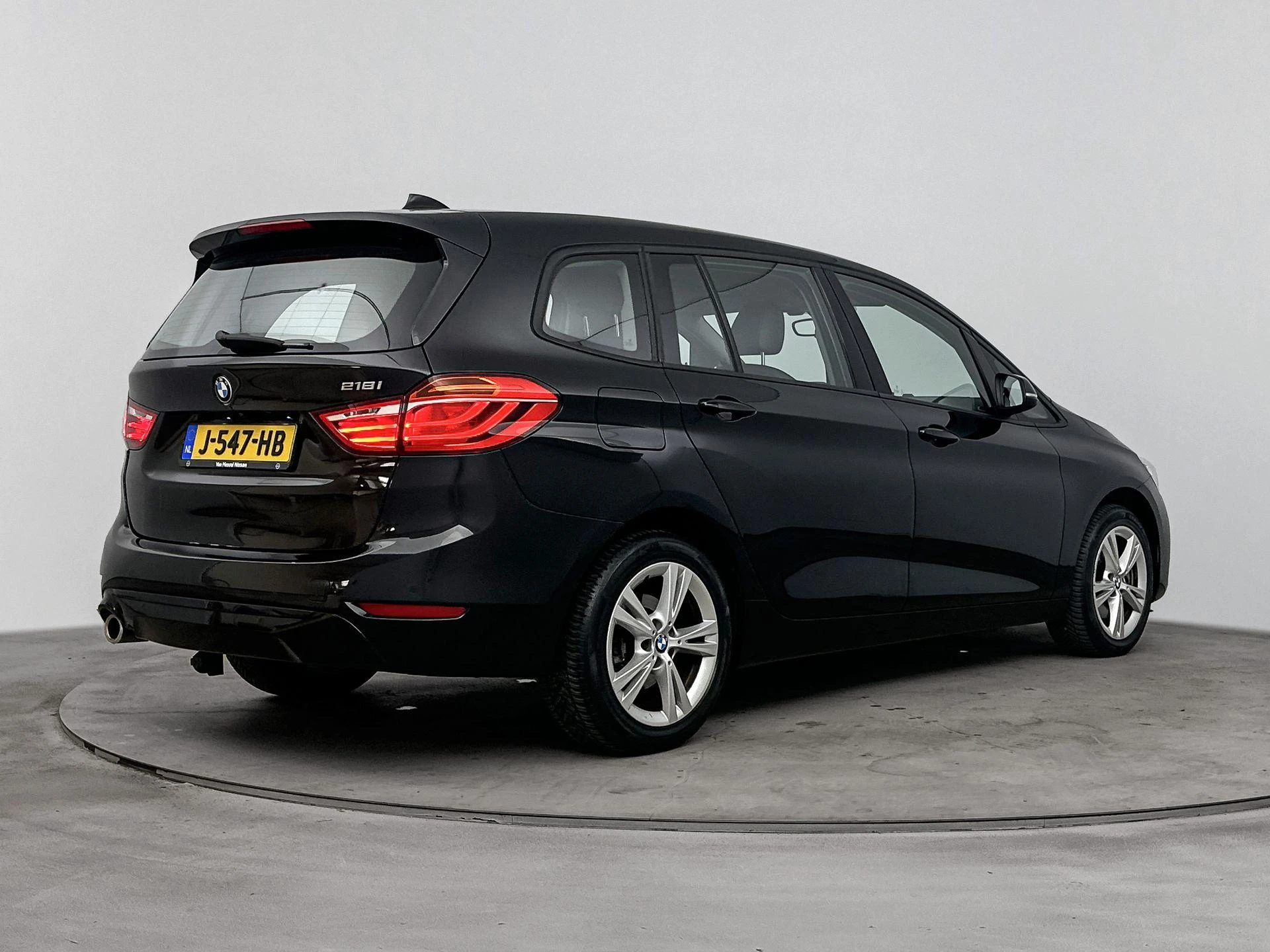 BMW-2 Serie-image-3