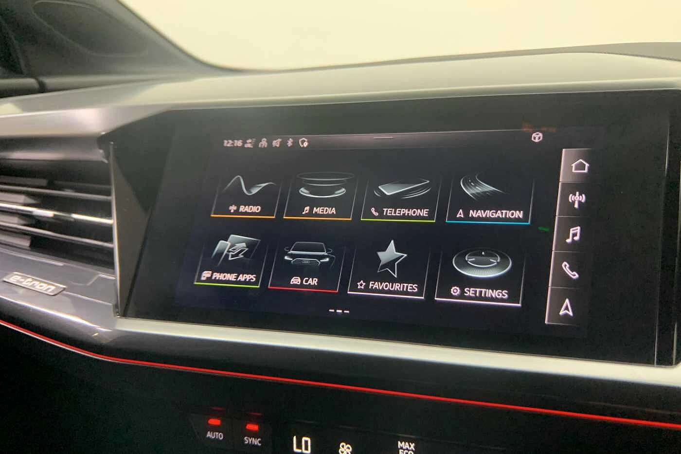 Audi-Q4 e-tron-image-16