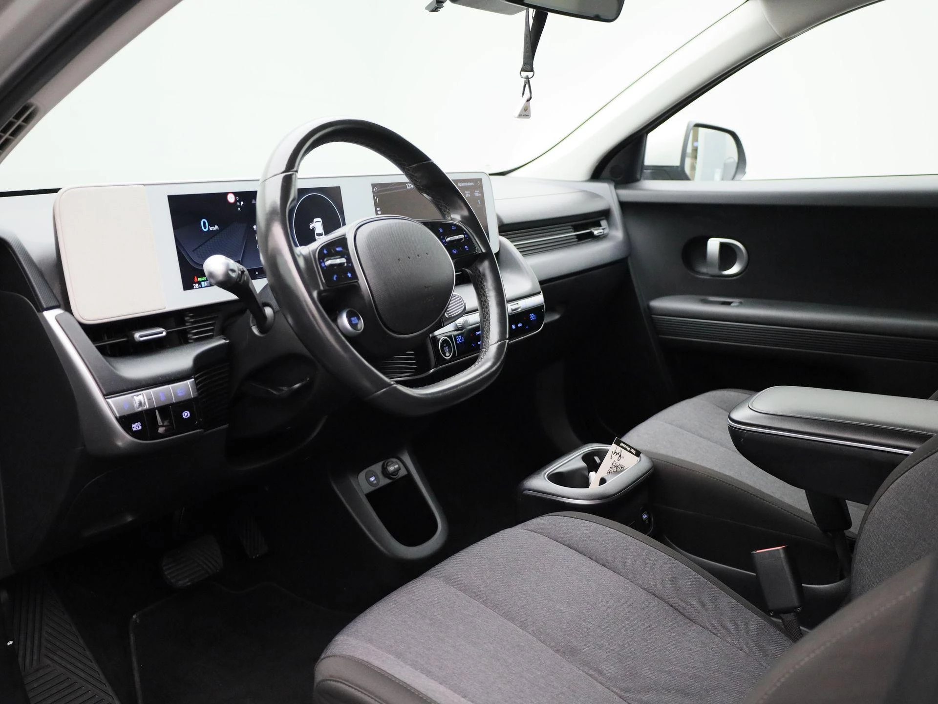 Hyundai-IONIQ 5-image-28