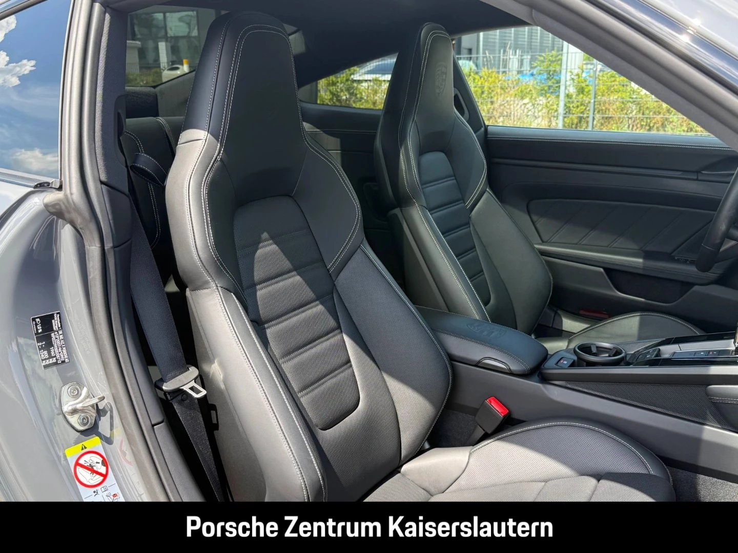 Porsche 911 992 Carrera Sportabgasanlage BOSE 21-Zoll carrera s
