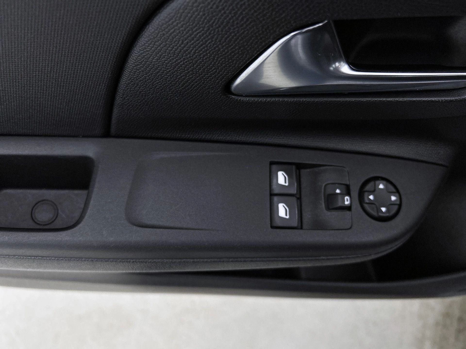 Opel-Corsa-image-23