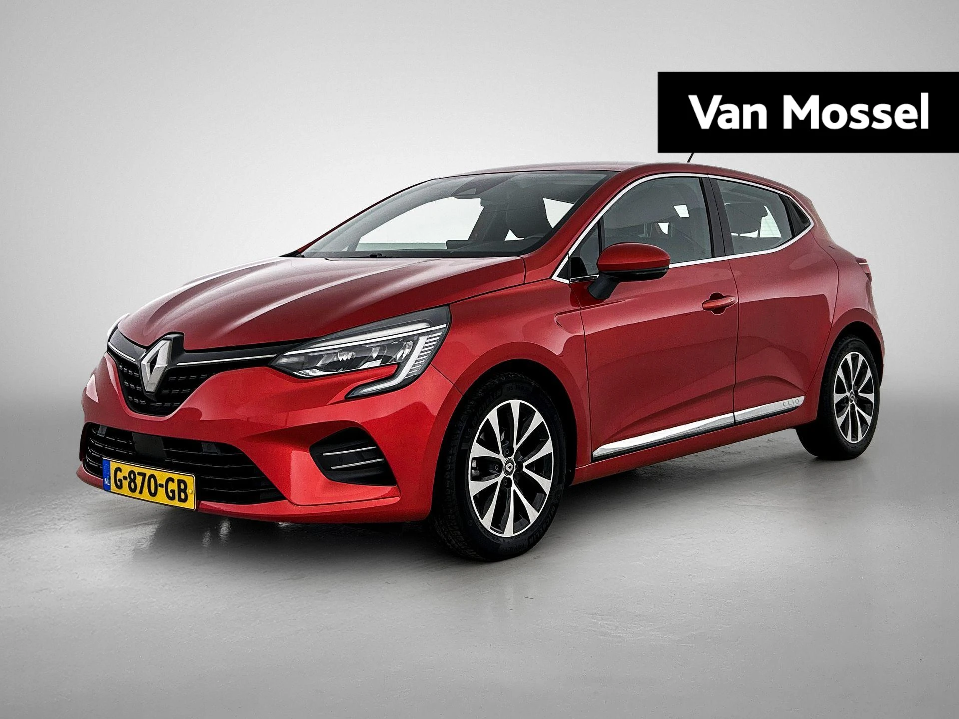 Renault-Clio-image-0
