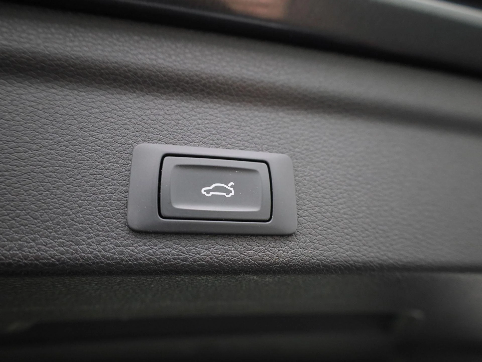 Audi-Q3-image-12