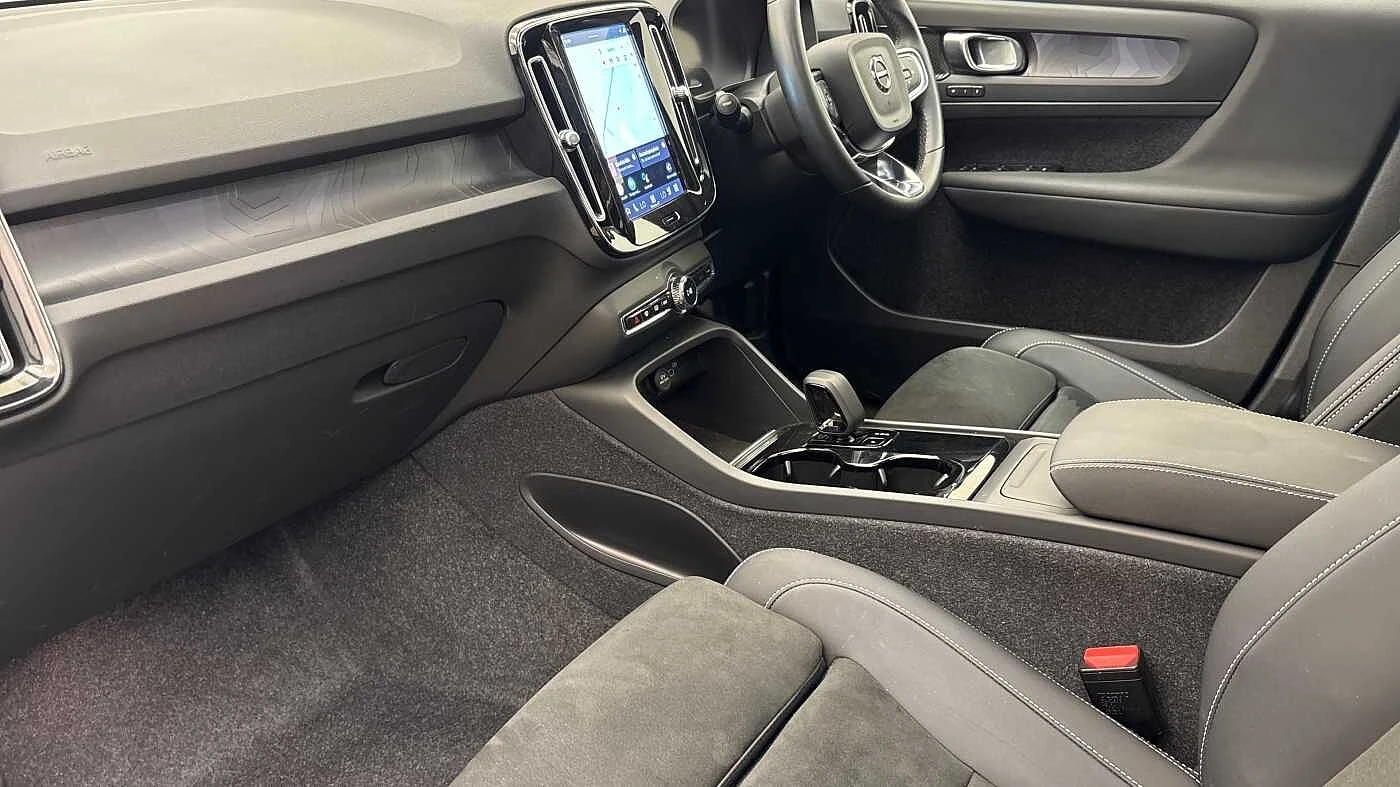 Volvo-XC40-image-4