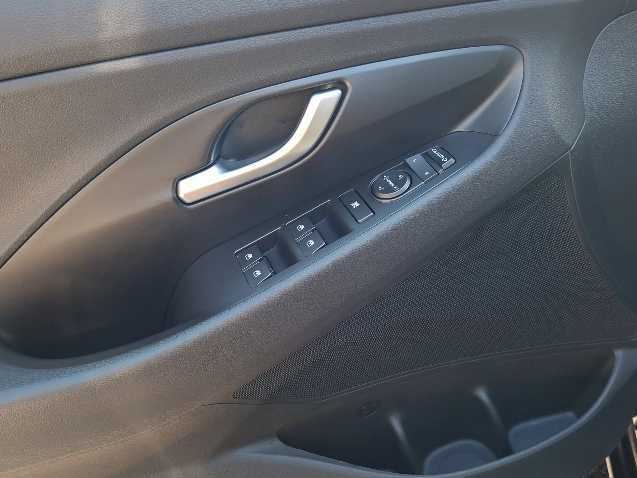 Hyundai i30 Trend 1.0 T-GDI MHEV GJR | RFK | SHZ | PDC | Navi | LMF | Klima