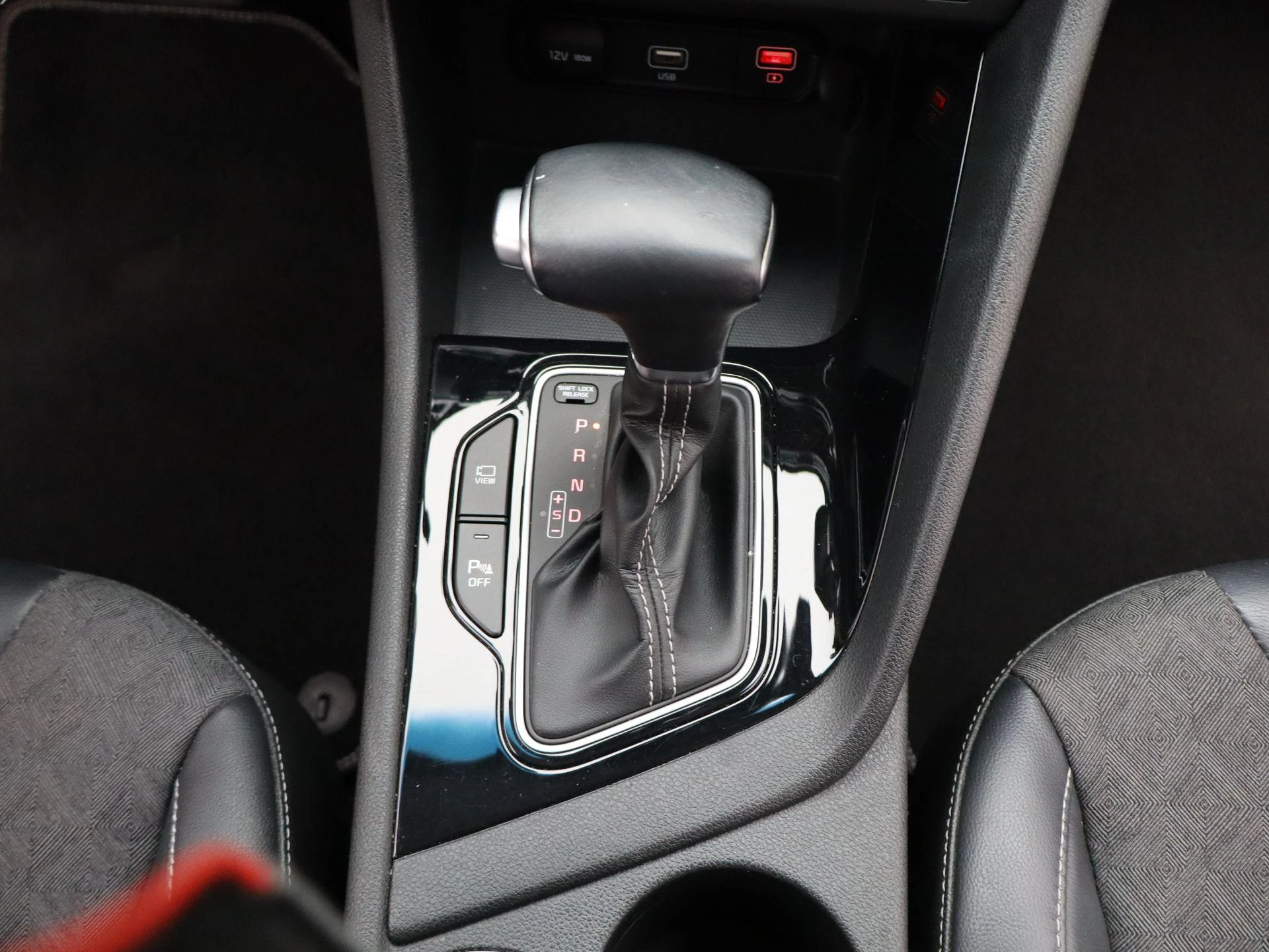 Kia-Niro-image-9