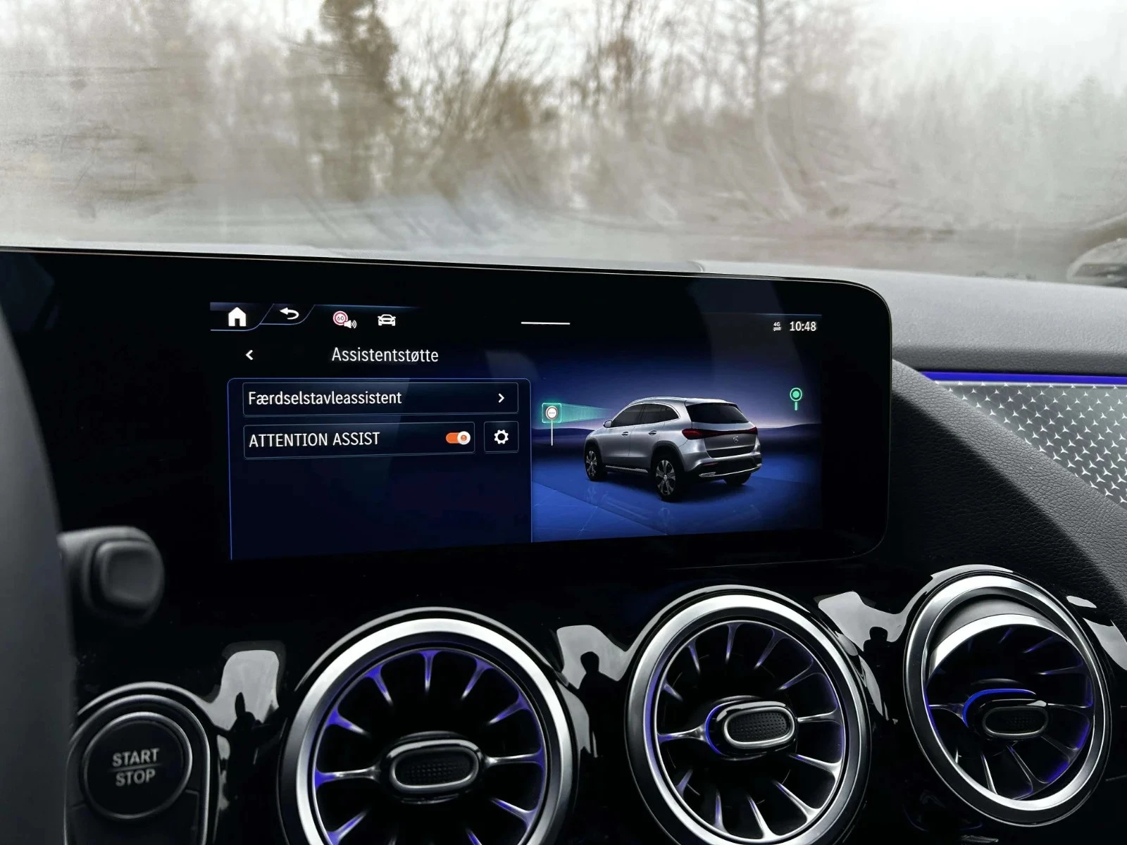 Mercedes-Benz-EQA-image-19