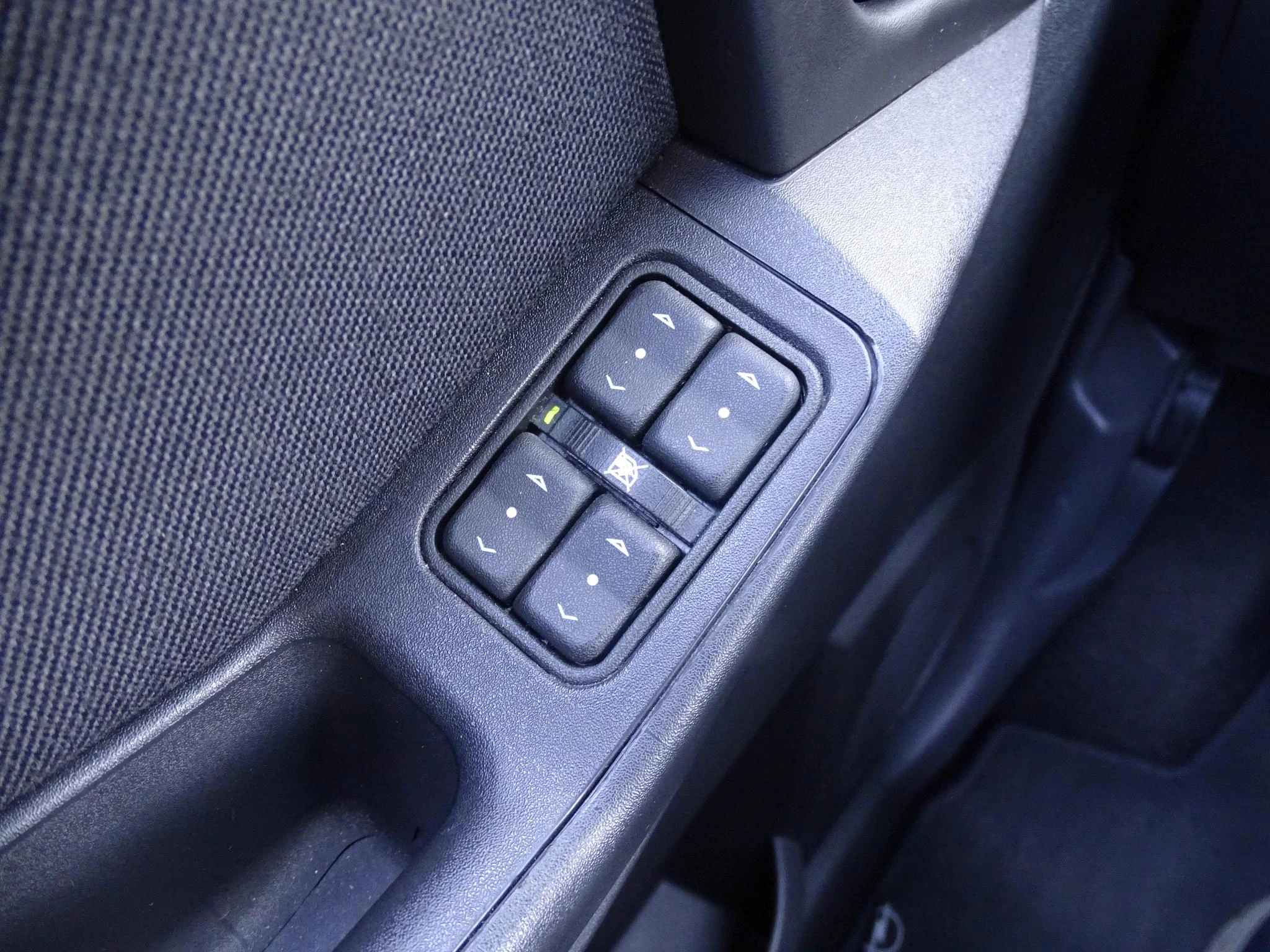 Opel-Meriva-image-18