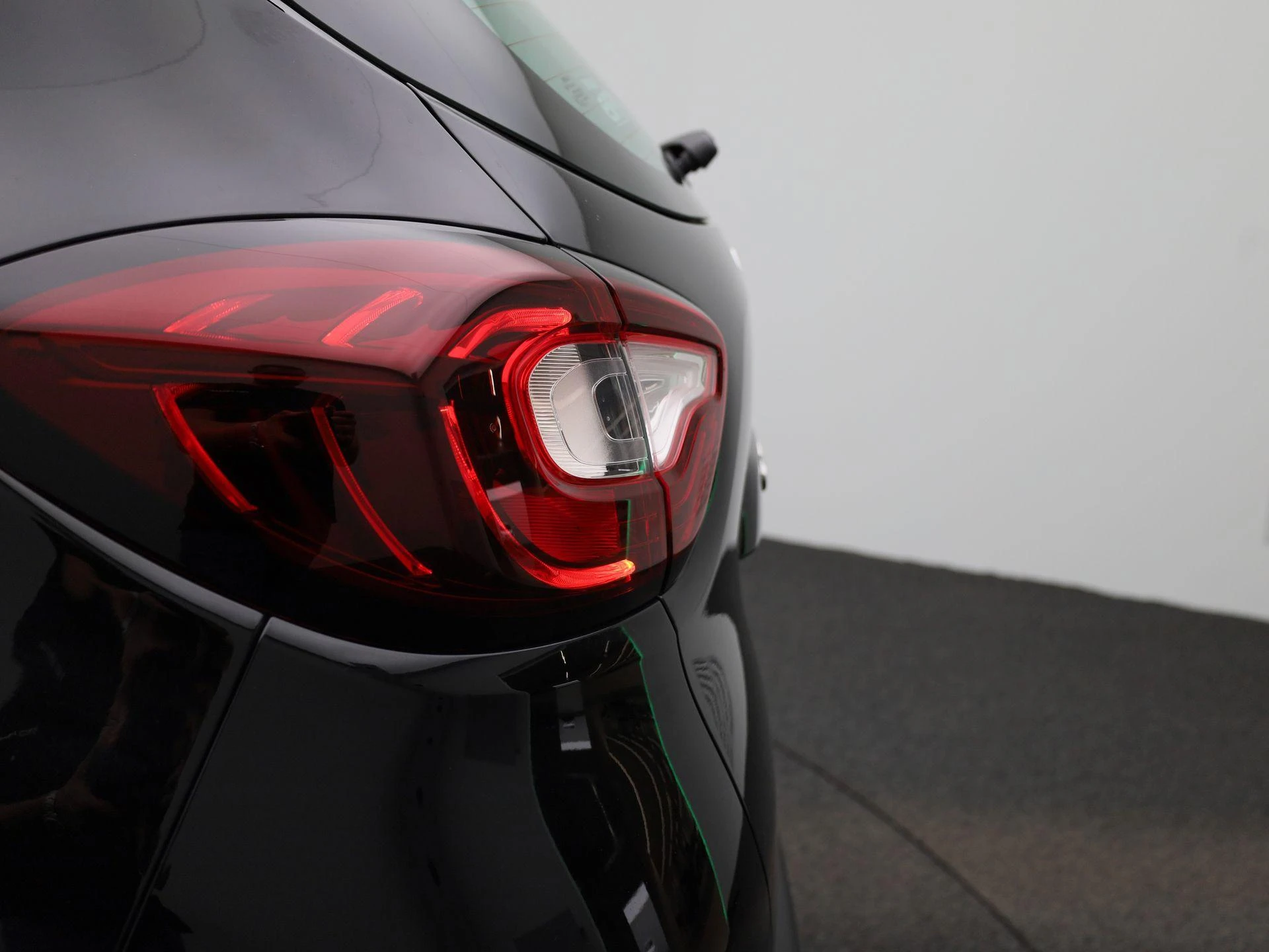 Renault-Captur-image-38