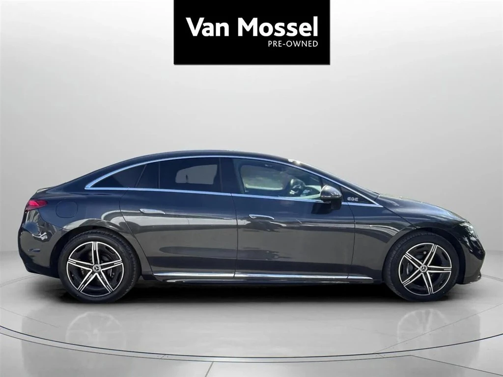 Mercedes-Benz-EQE-image-3