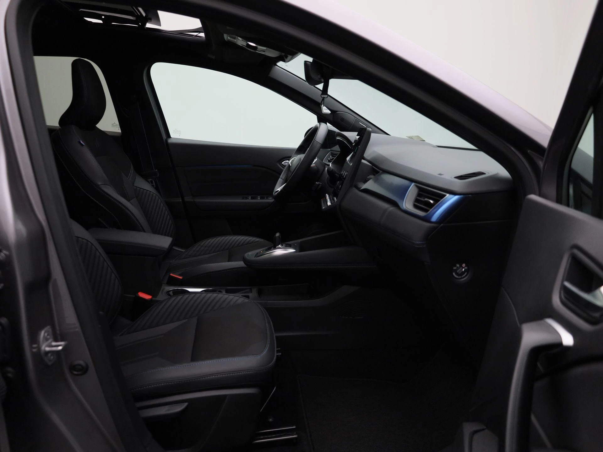 Renault-Captur-image-36