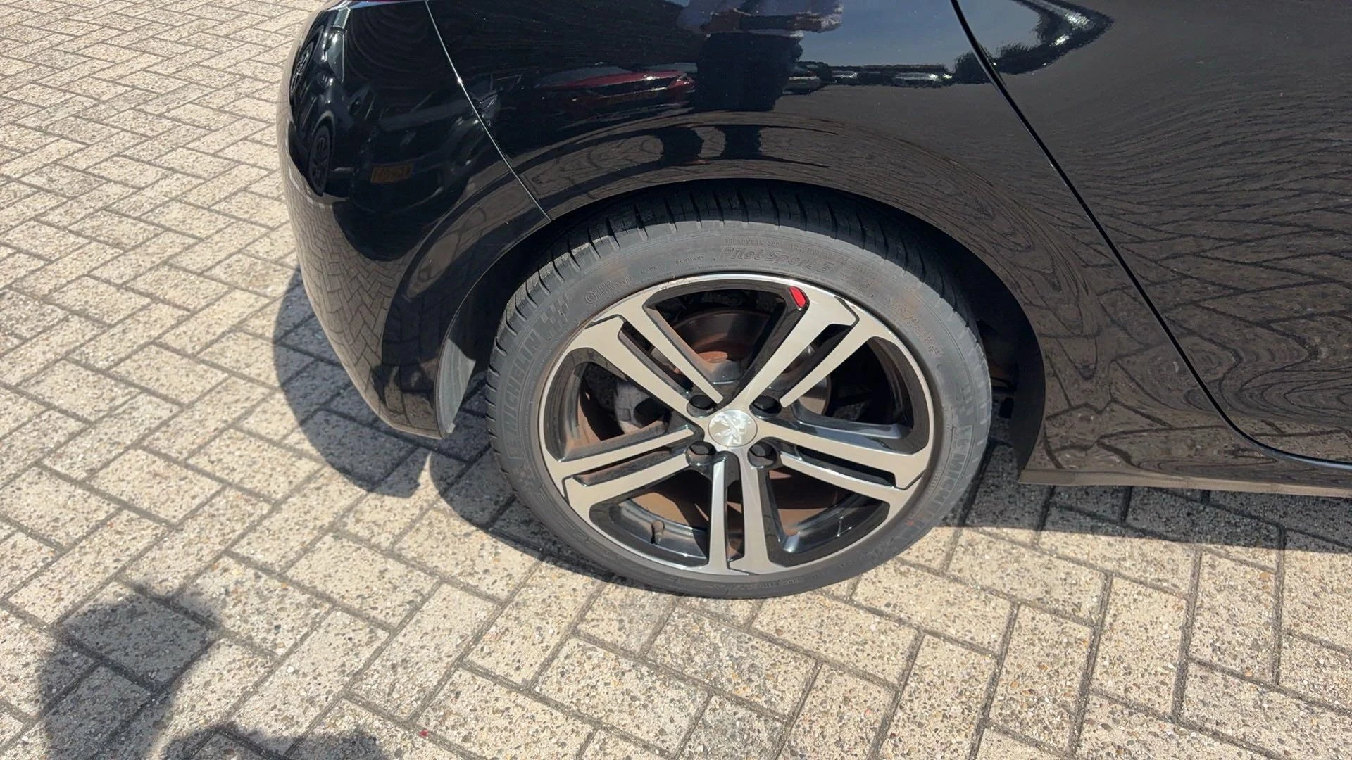 Peugeot-208-image-13
