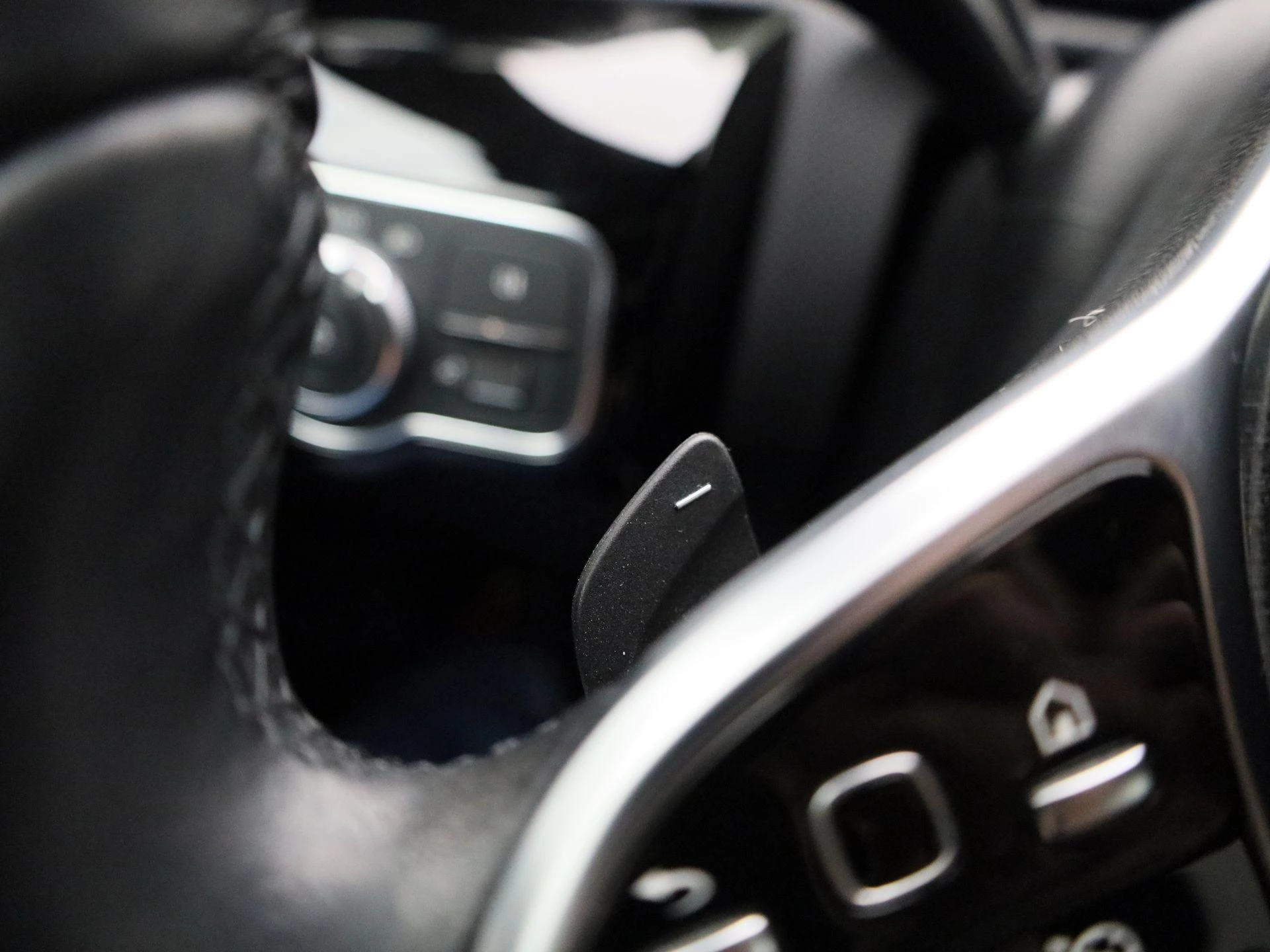 Mercedes-Benz-A-Klasse-image-18
