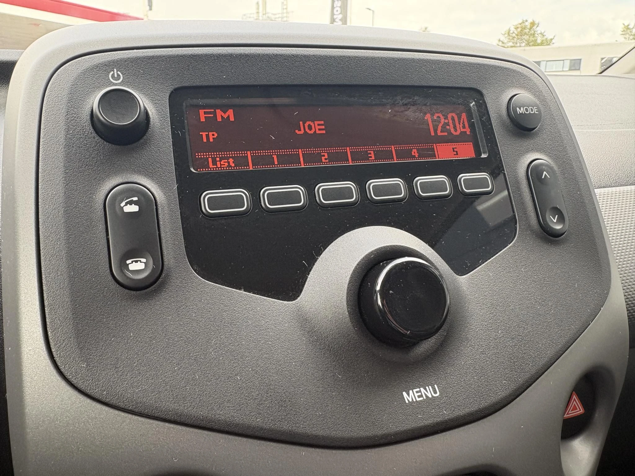 Peugeot-108-image-13