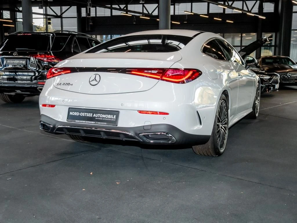 Mercedes-Benz-CLE 220 d-image-5