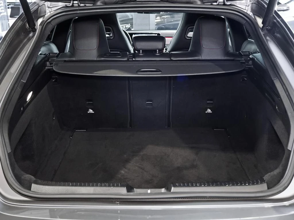 Mercedes-Benz-CLA 200-image-15