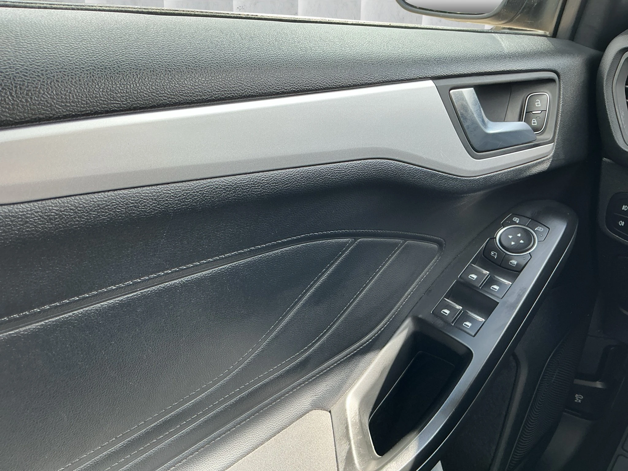 Ford-Focus-image-15