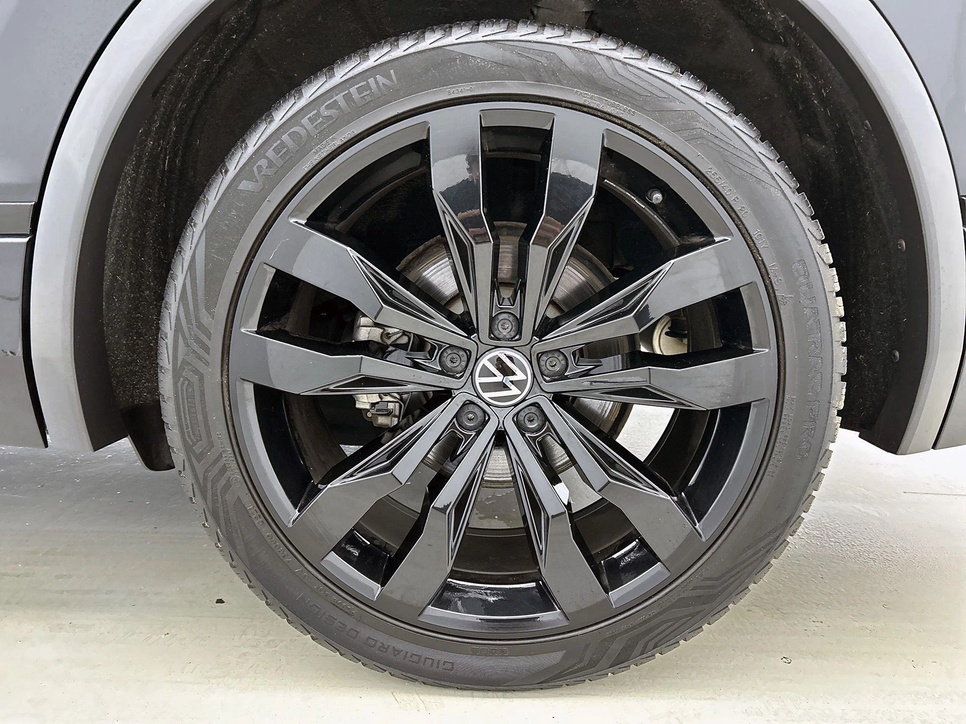 Volkswagen Tiguan 1.5 TSI R-Line Business+
