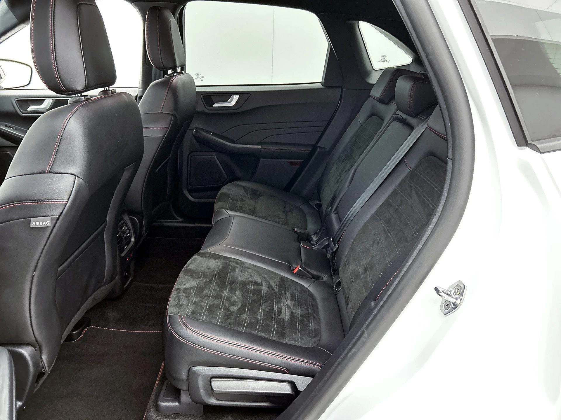 Ford-Kuga-image-26