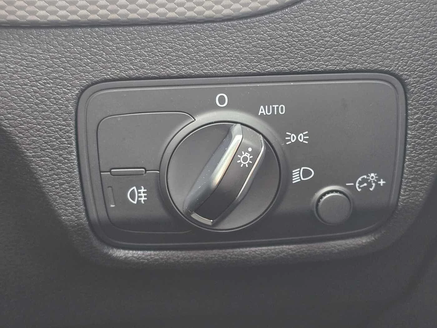 Audi-Q2-image-33