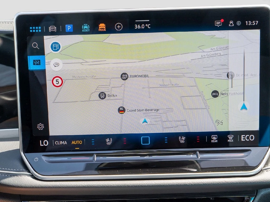 Volkswagen Passat Variant 1.5 TSI DSG eHybrid Business