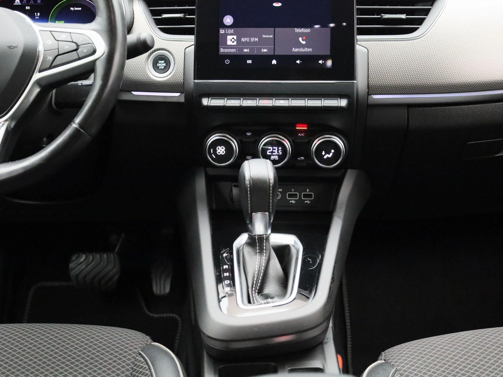 Renault-Arkana-image-8