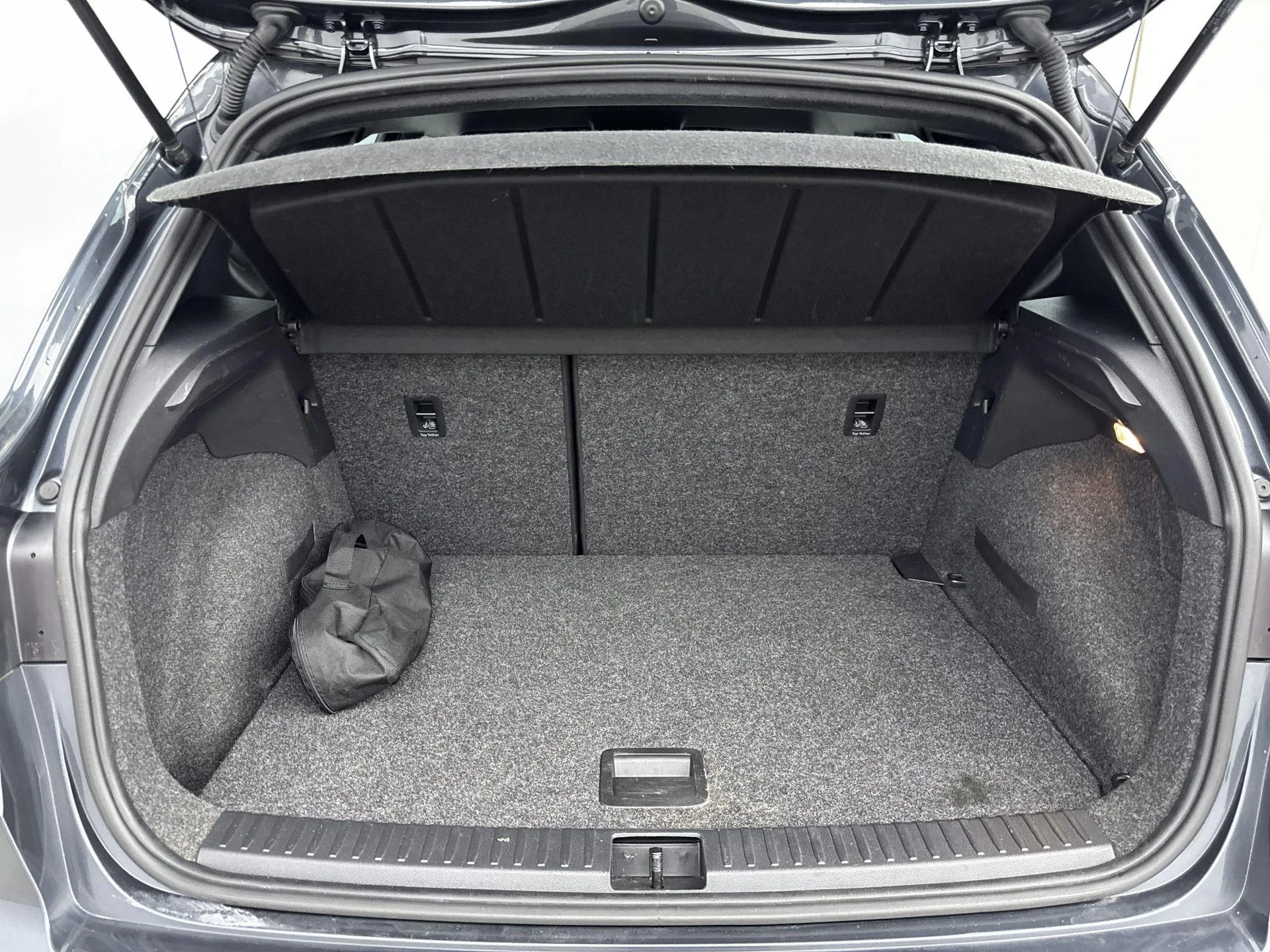 SEAT-Arona-image-13