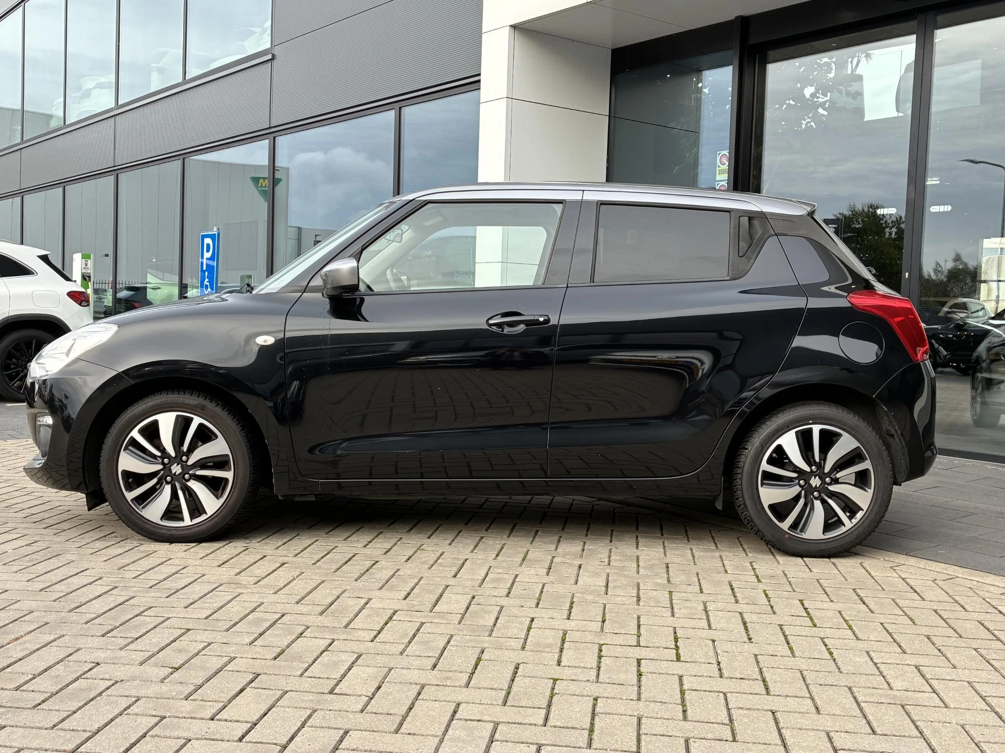 Suzuki-Swift-image-1