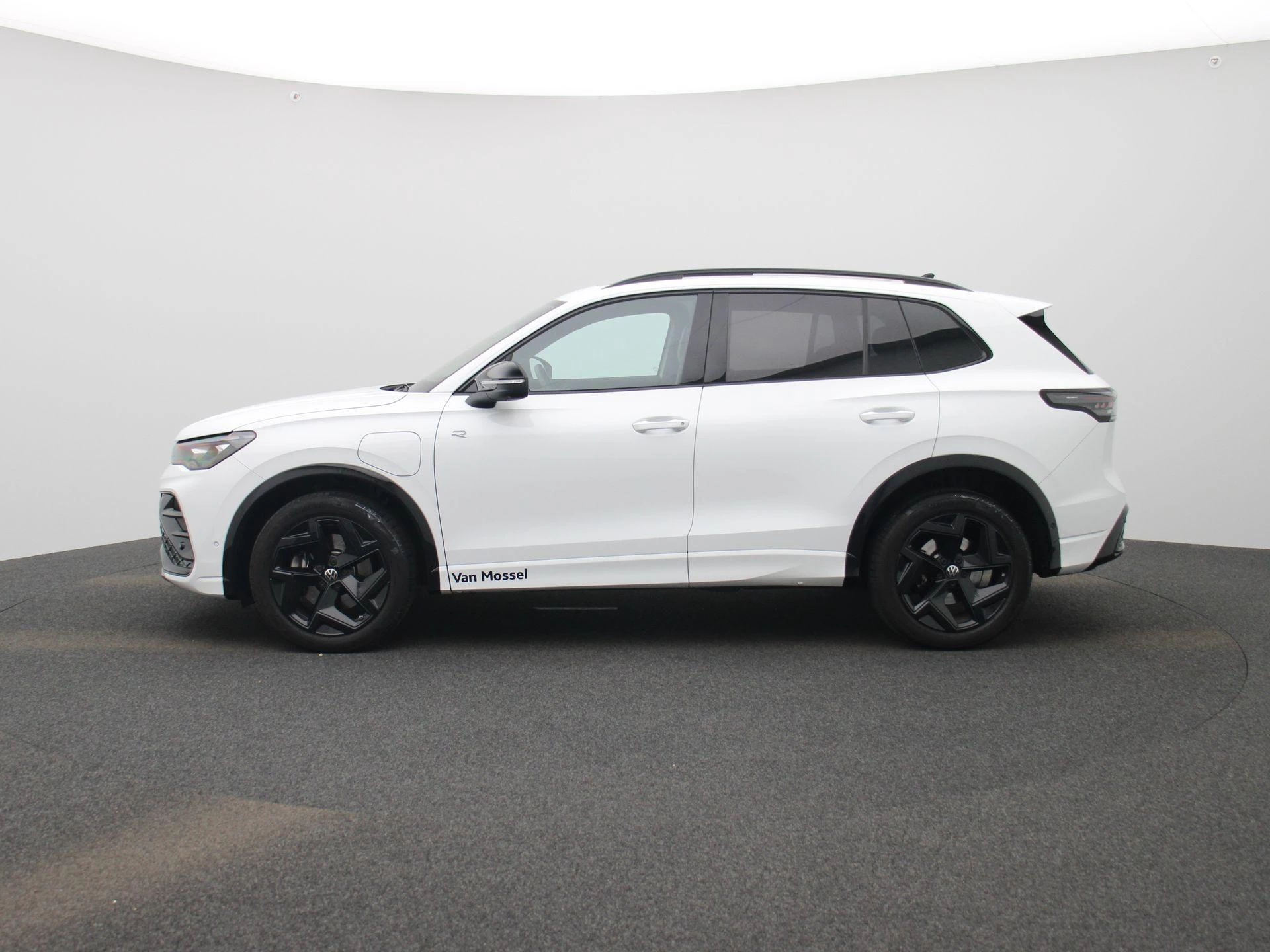 Volkswagen Tiguan 1.5 eHybrid R-Line Edition 272 PK