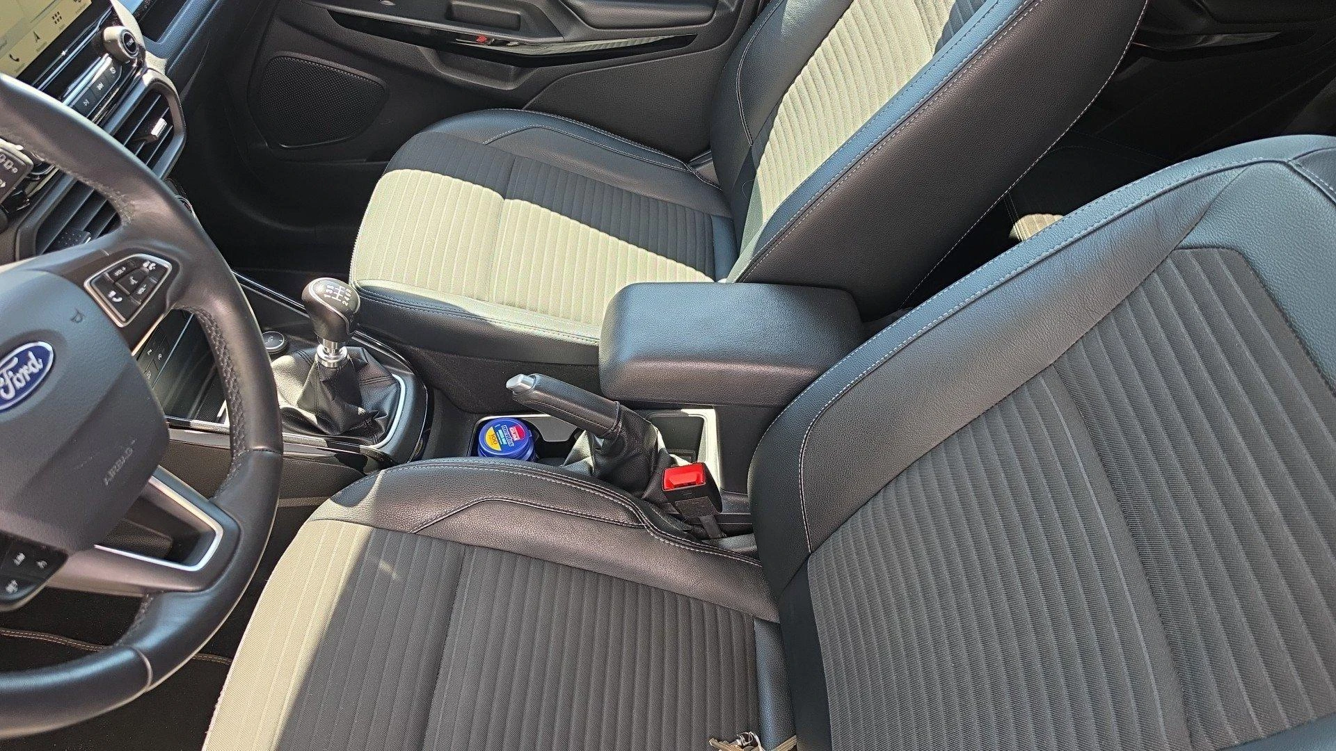 Ford-EcoSport-image-10