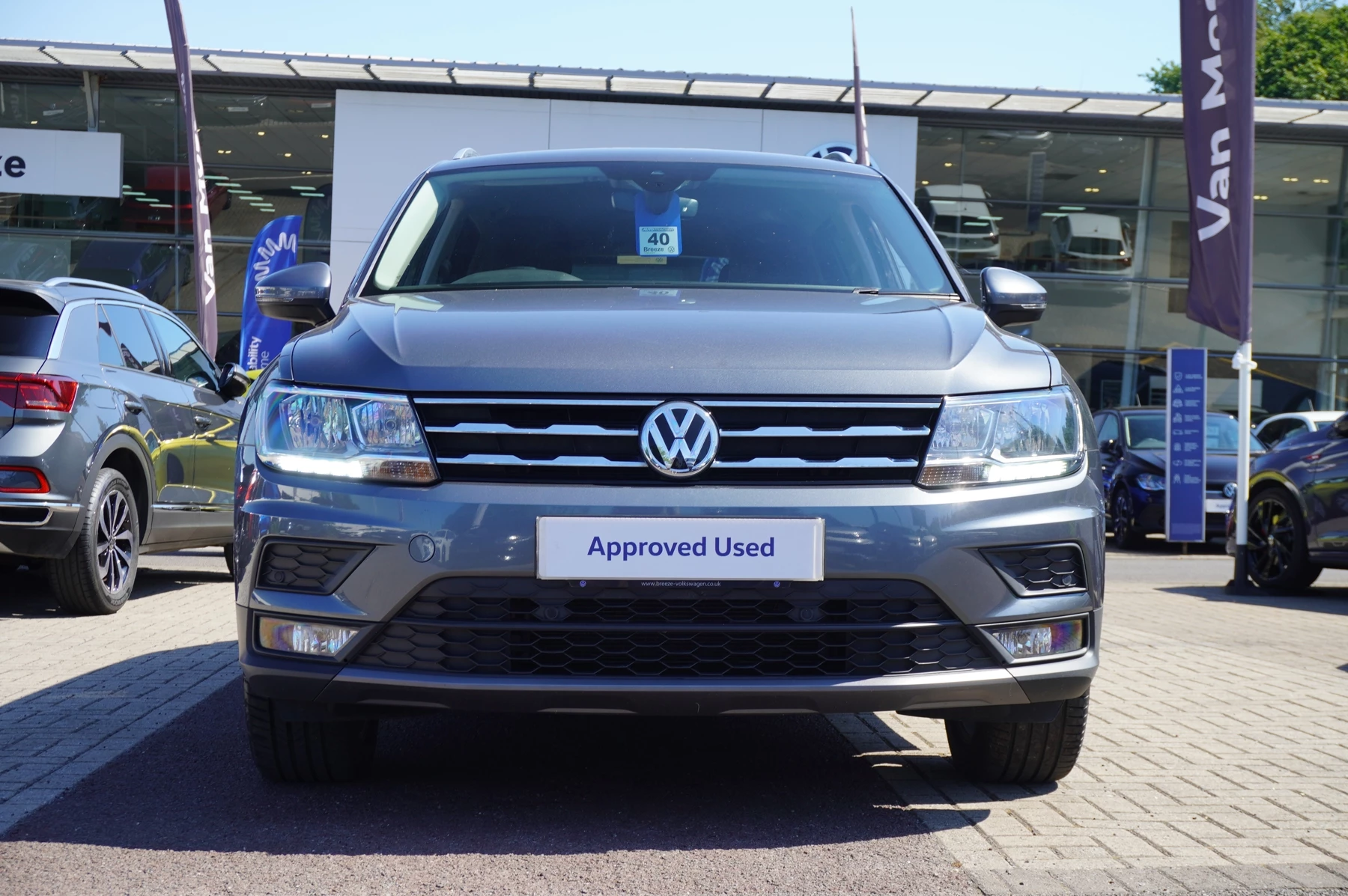 Volkswagen-Tiguan Allspace-image-6