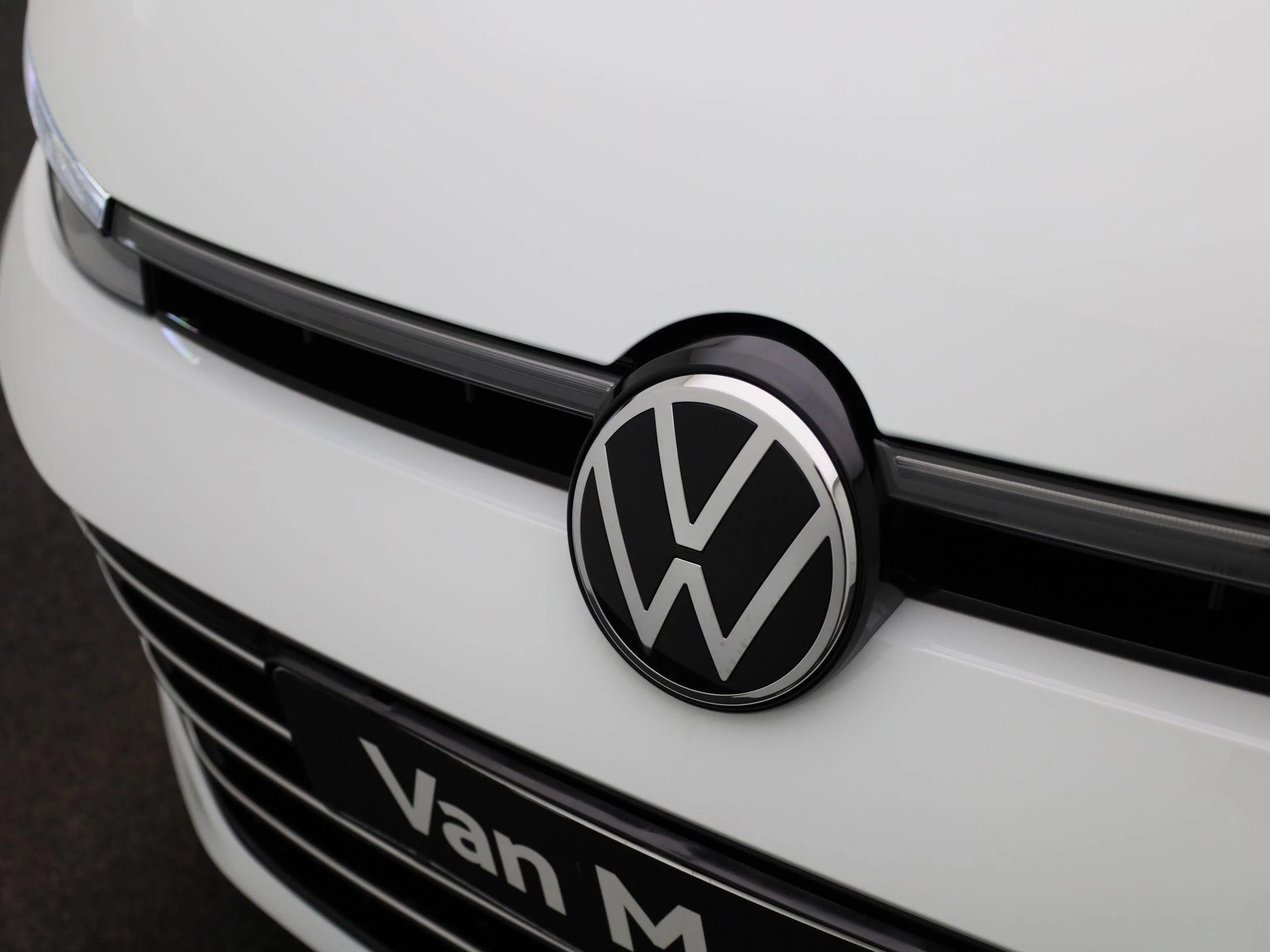 Volkswagen-Passat-image-37