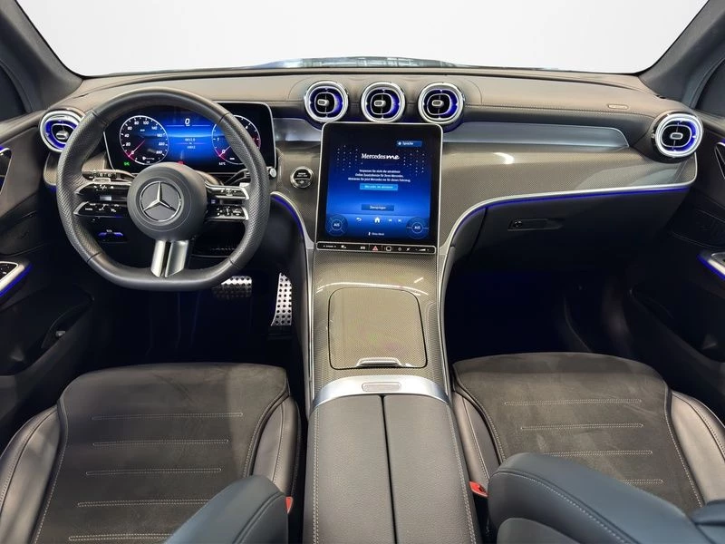 Mercedes-Benz GLC 300 d 4M AMG KEYLESS-GO SHZ MBUX AMG LineX254 GLC 300 d 4M AMG KEYLESS-GO SHZ MBUX AMG Line
