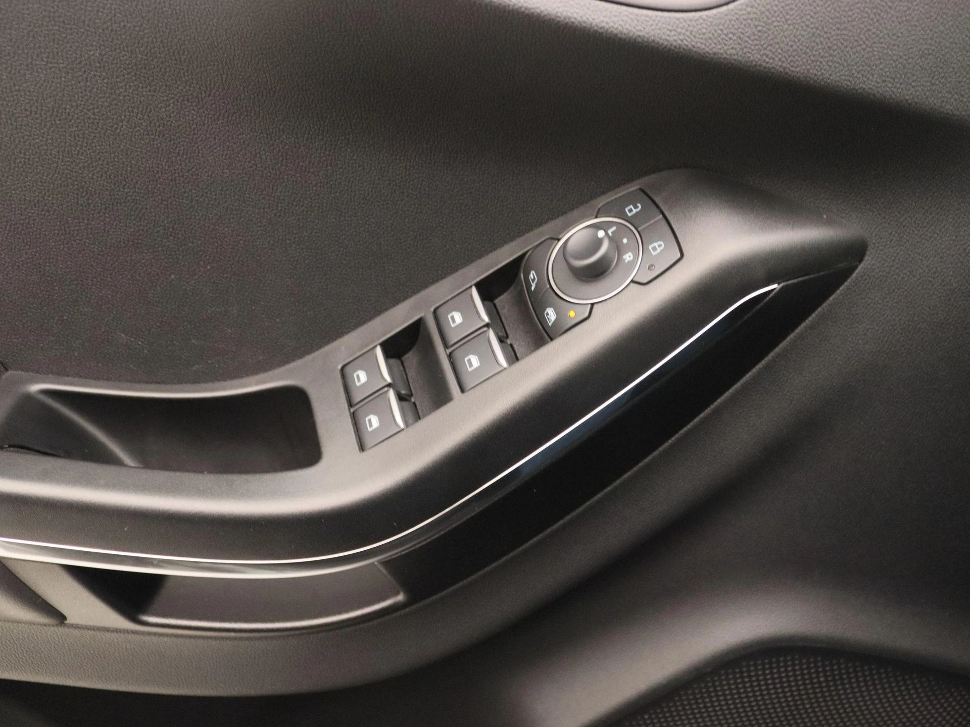 Ford-Puma-image-24