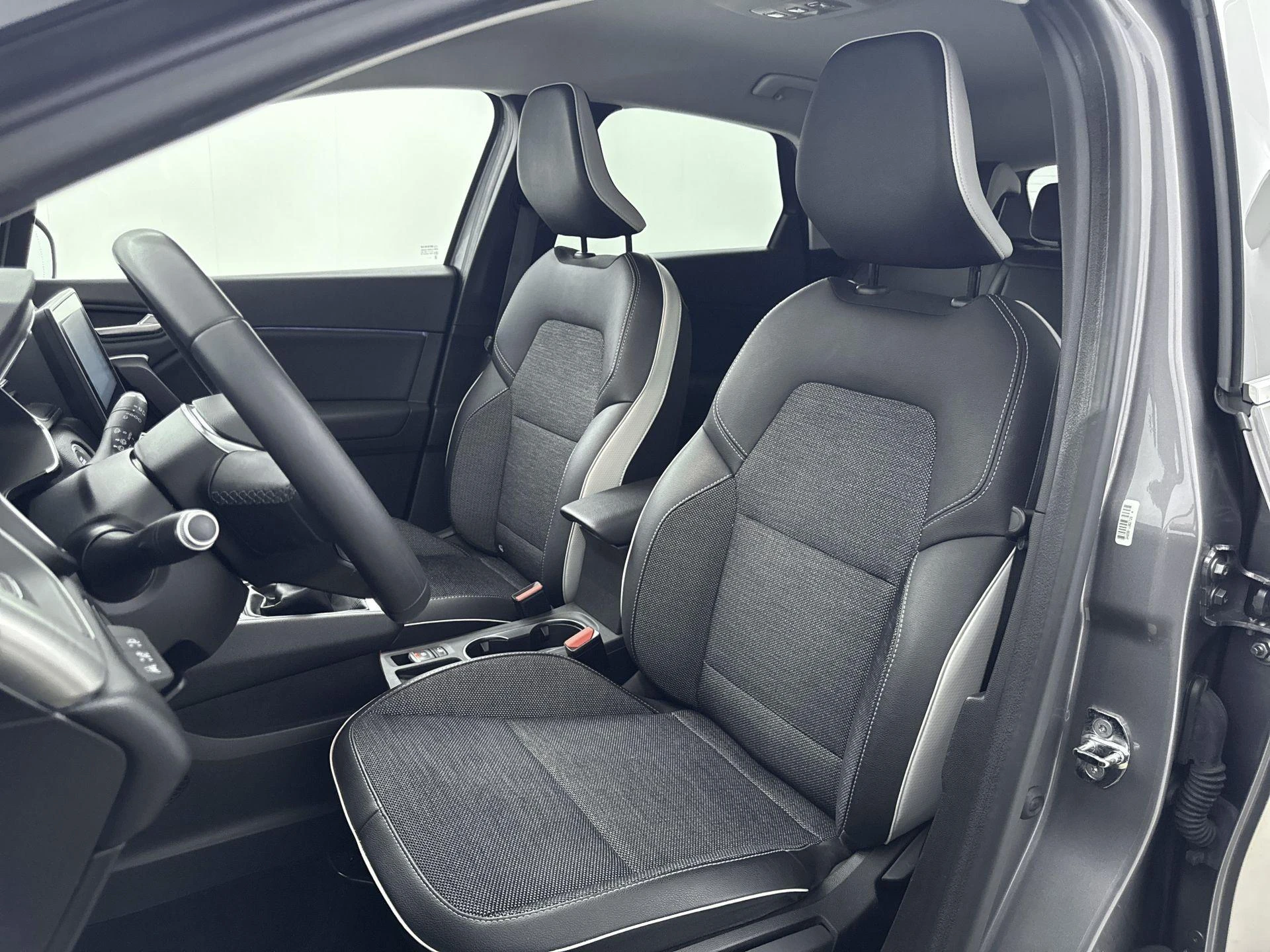 Renault-Captur-image-23