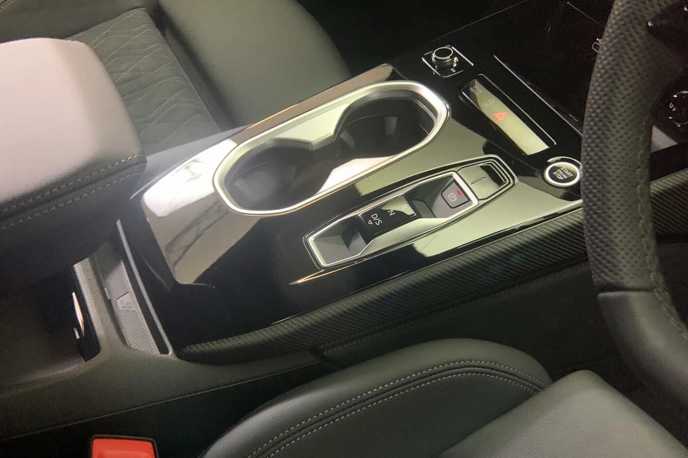 Audi-A6-image-7